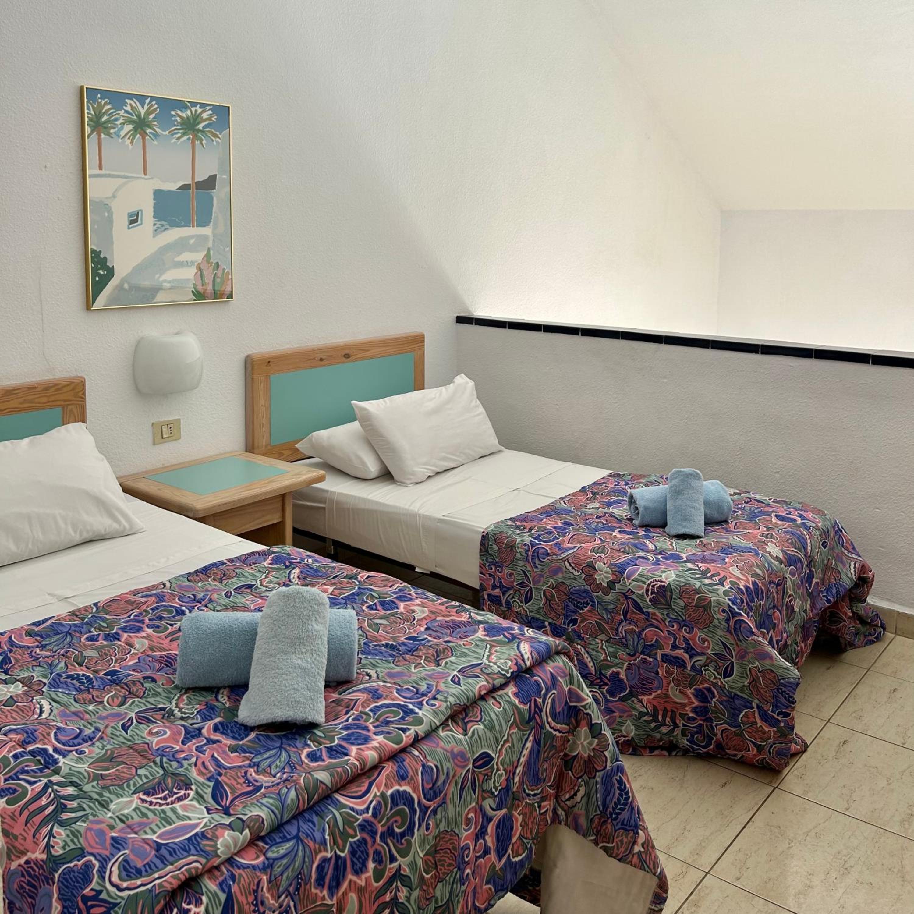 Apartamento con vista a la piscina