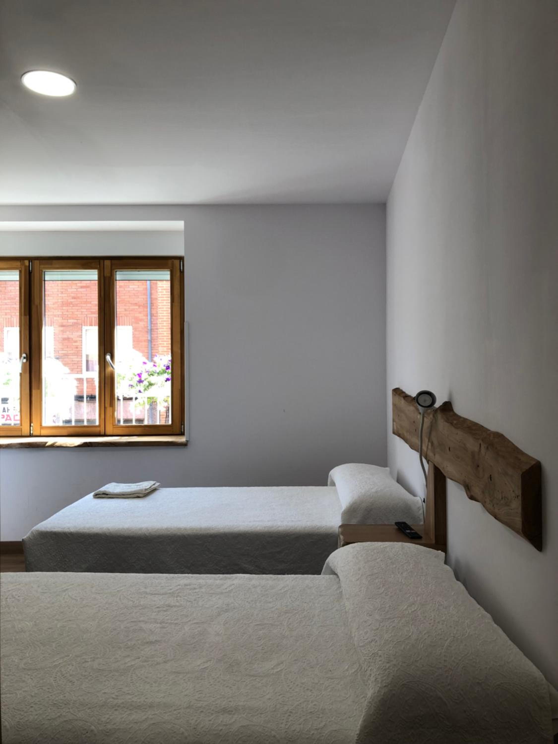 Habitación Doble con Baño Privado