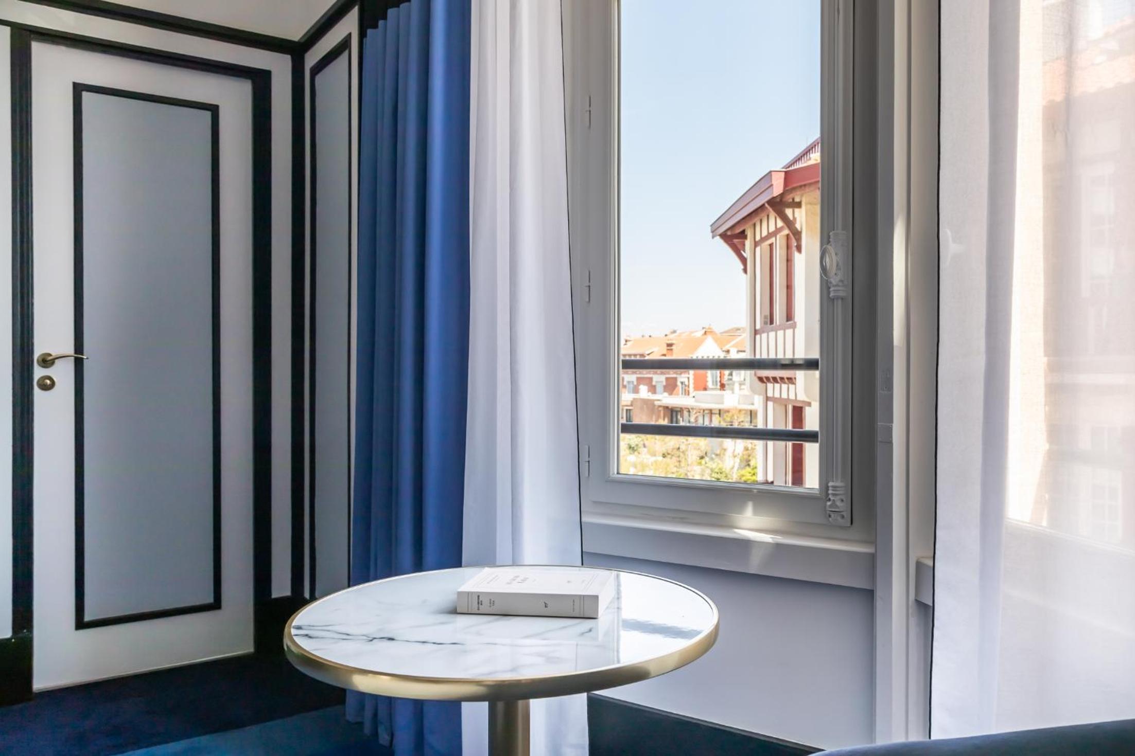 Classic Double Room - Photo 5