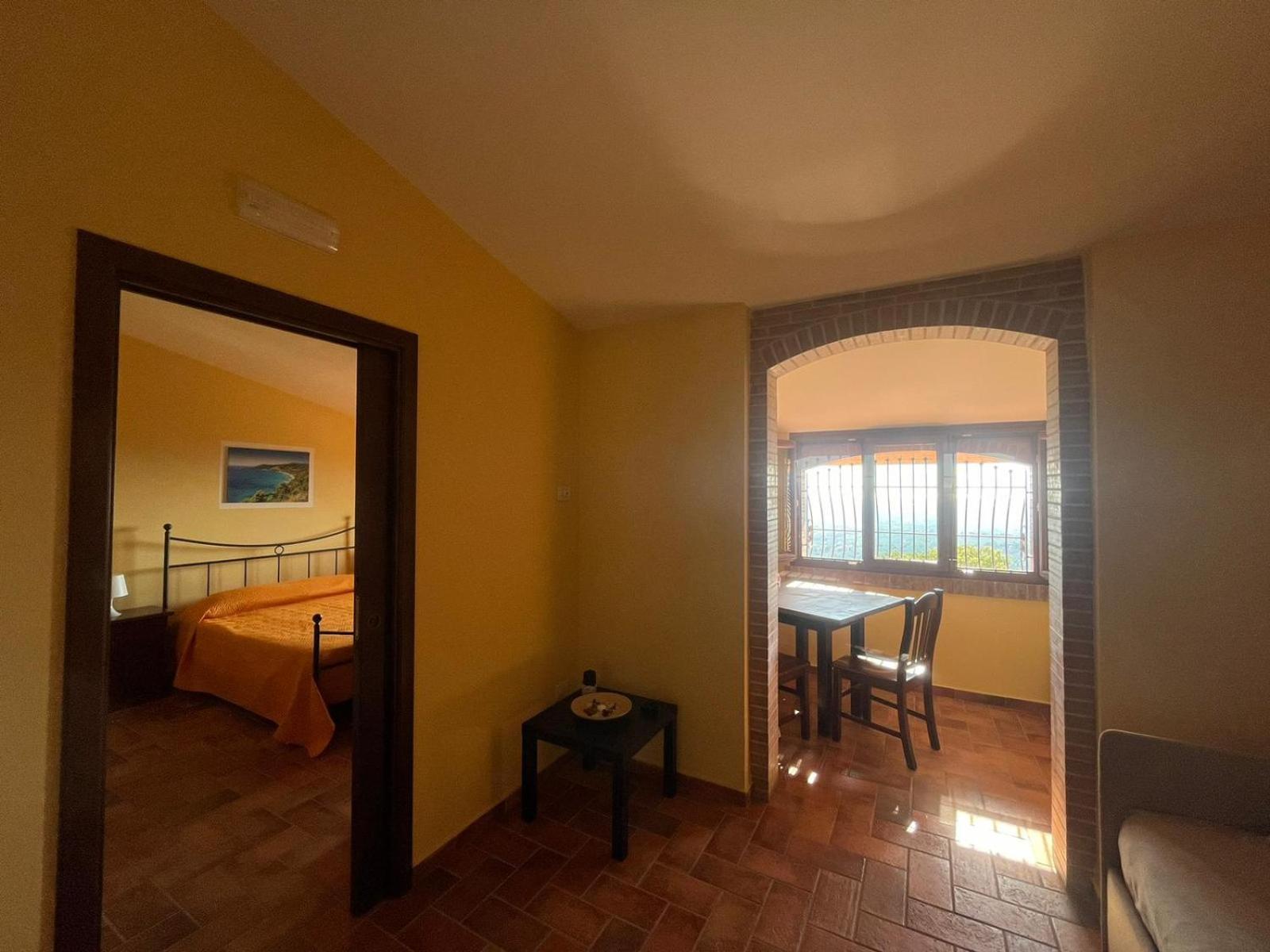 Deluxe Quadruple Room photo 2