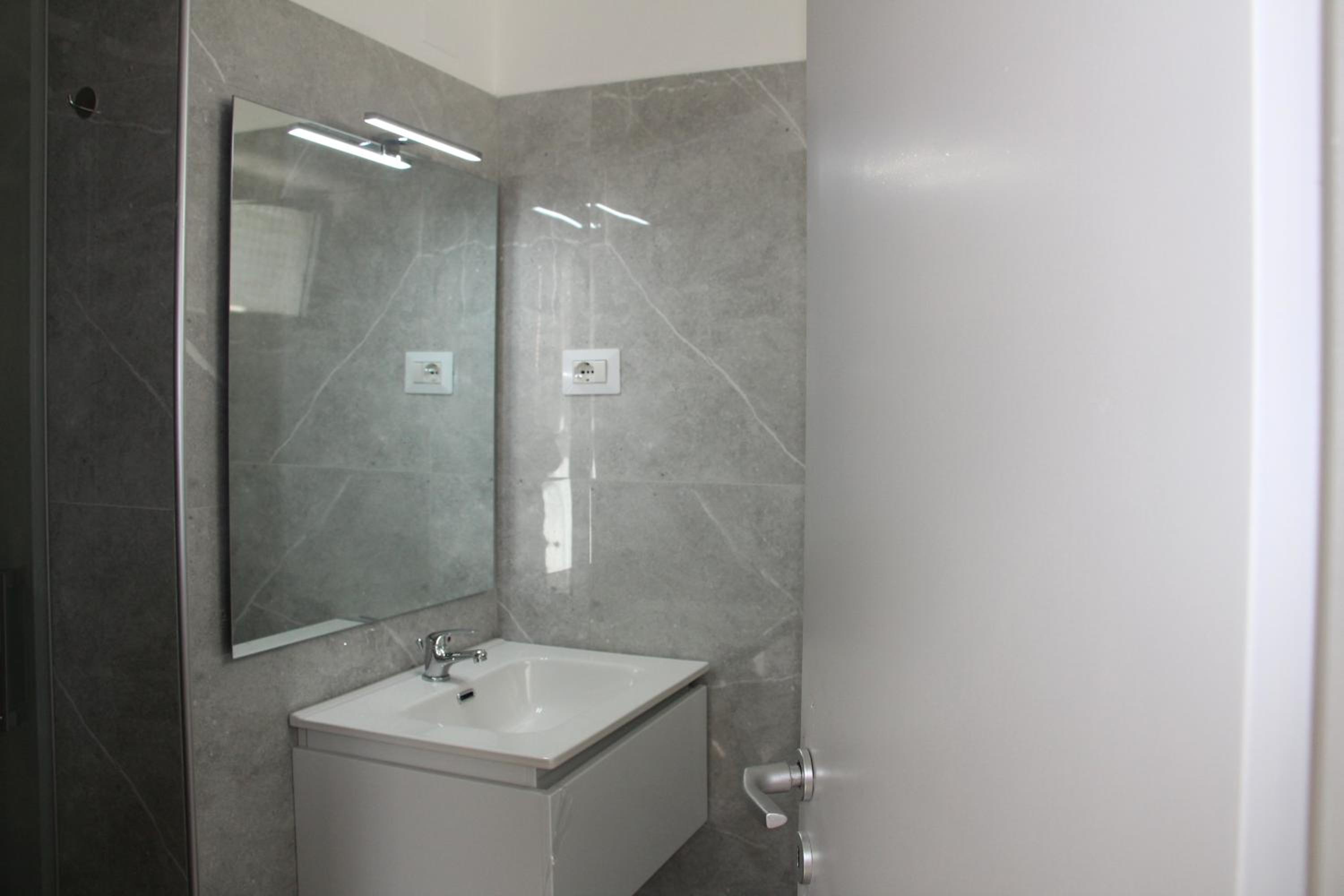 Deluxe Triple Room - Photo 3