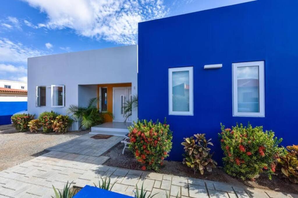 Three-Bedroom House photo 1