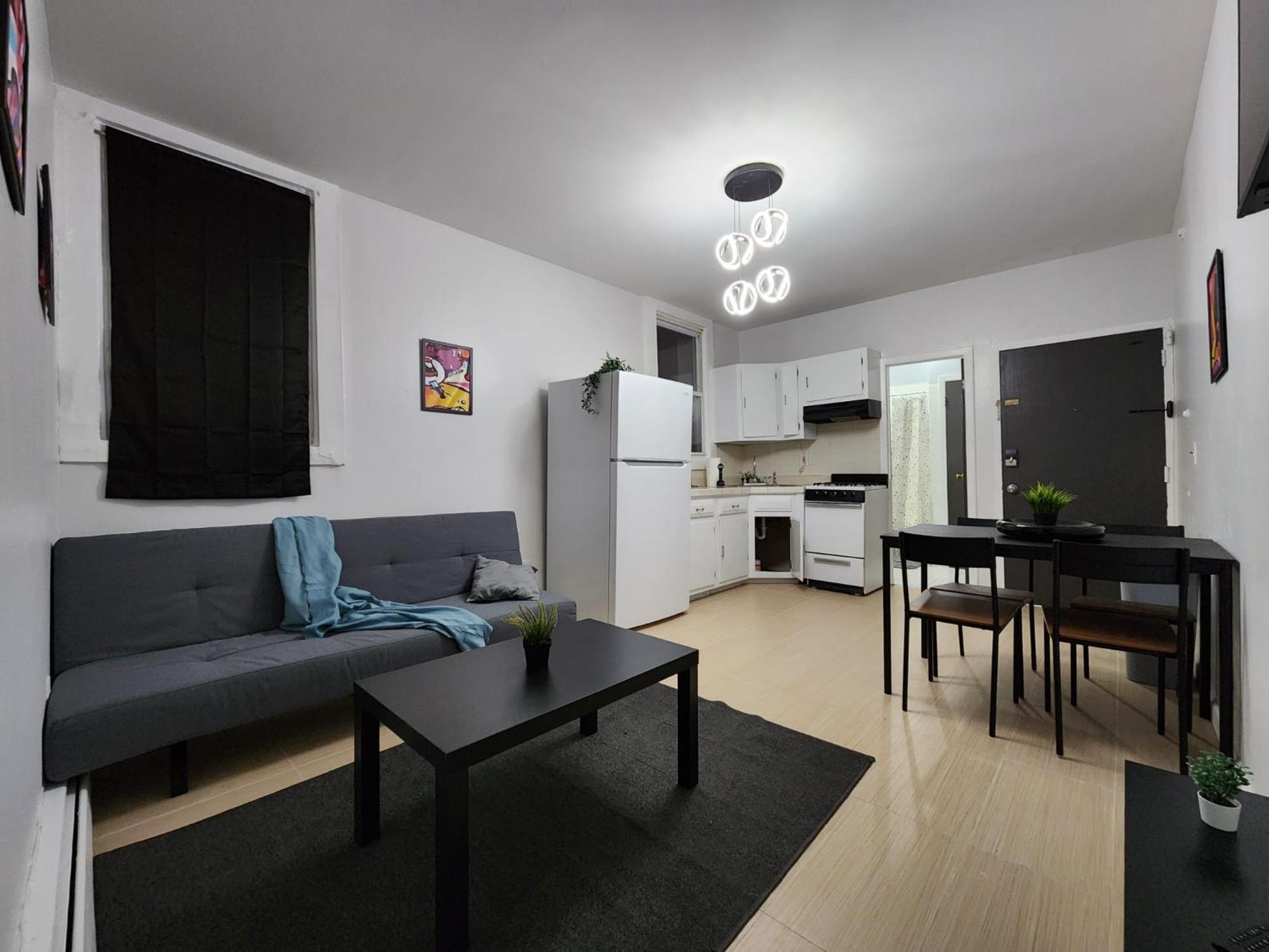 Apartment photo 1