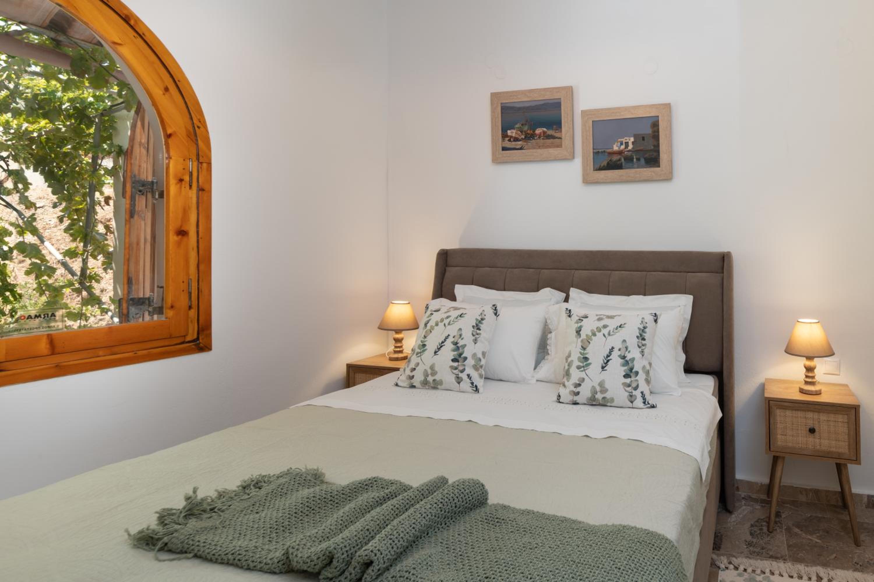 King Suite with Sea View photo 3