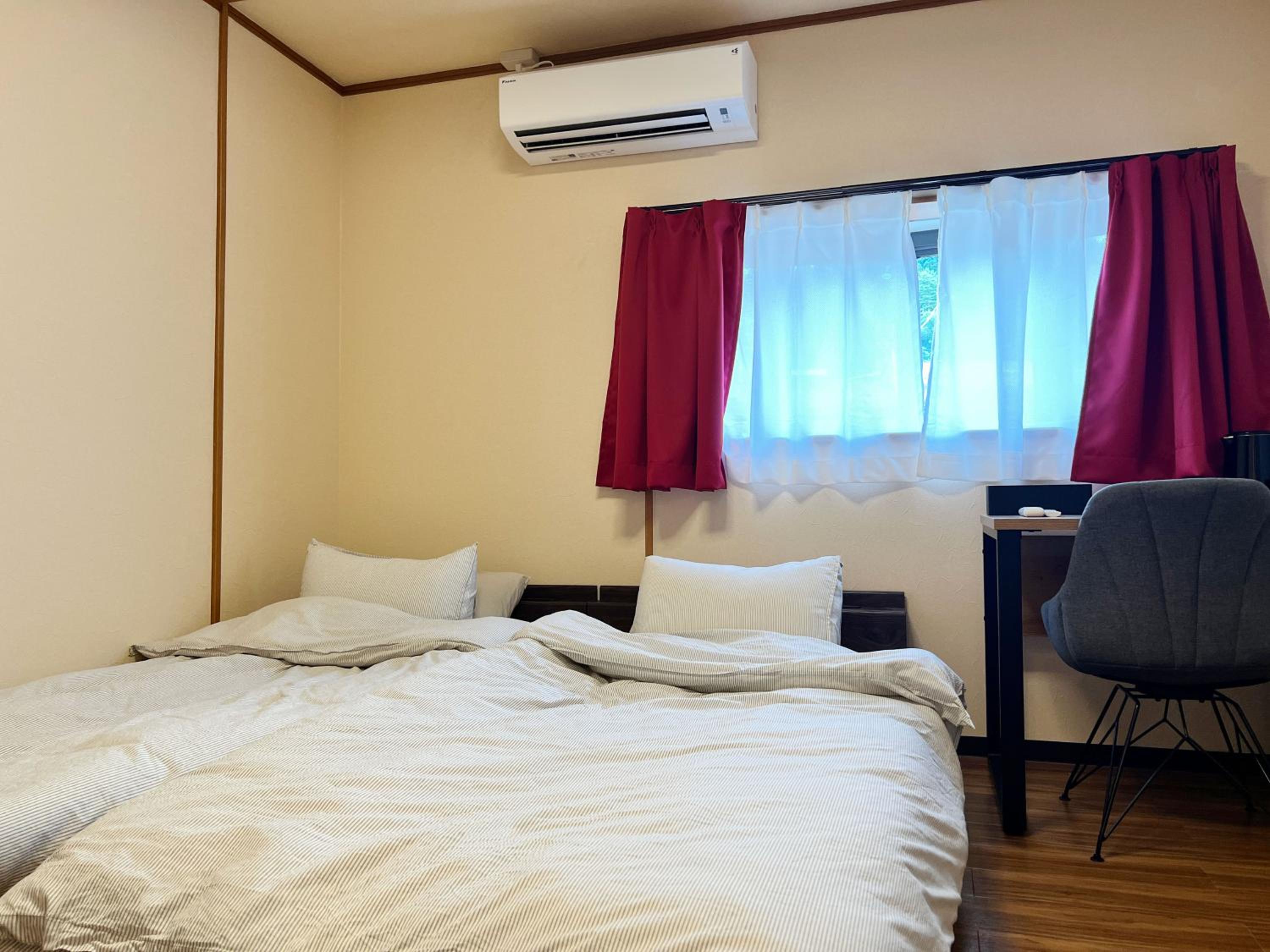 Standard Twin Room photo 1
