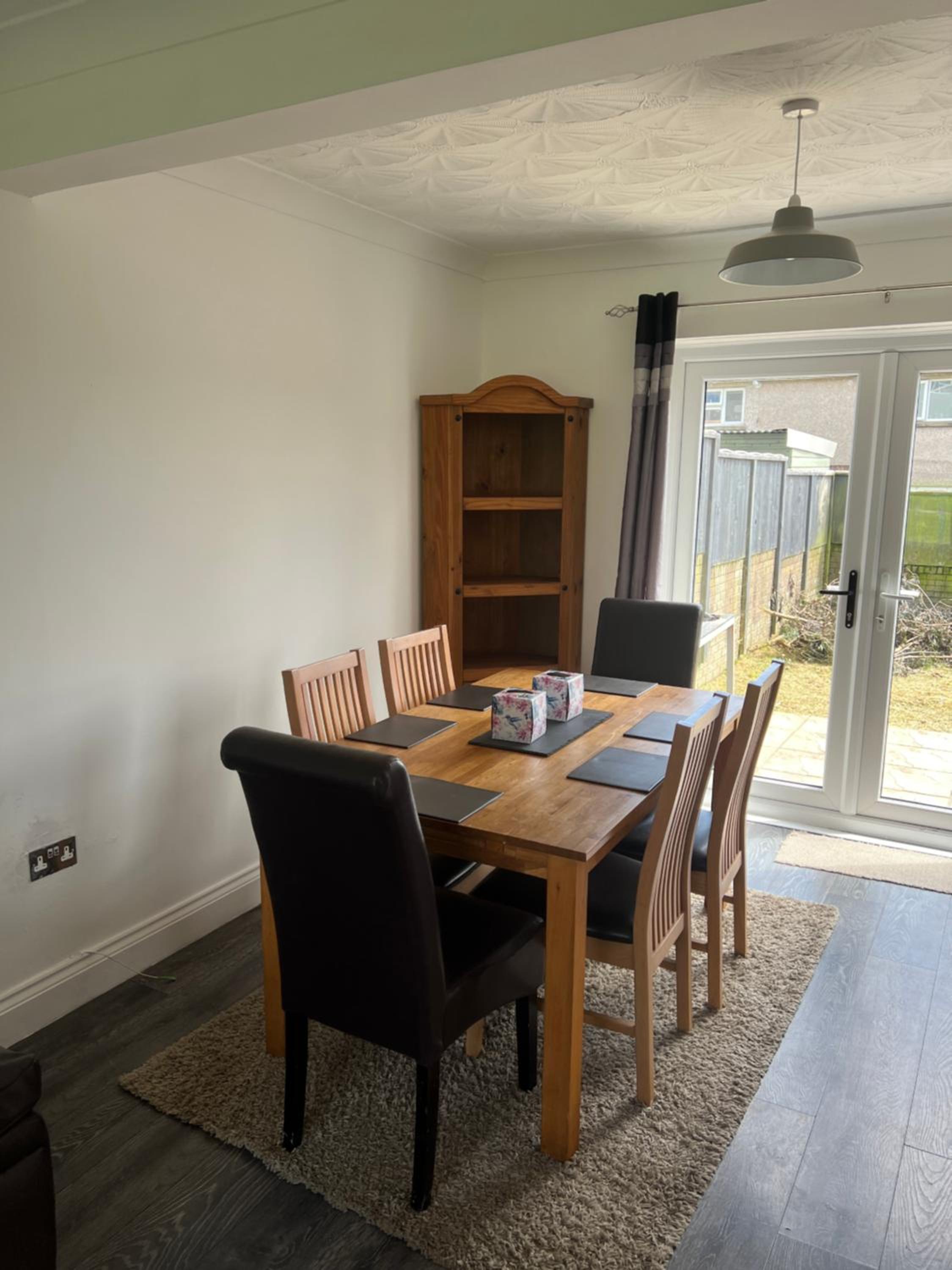 Three-Bedroom House photo 2