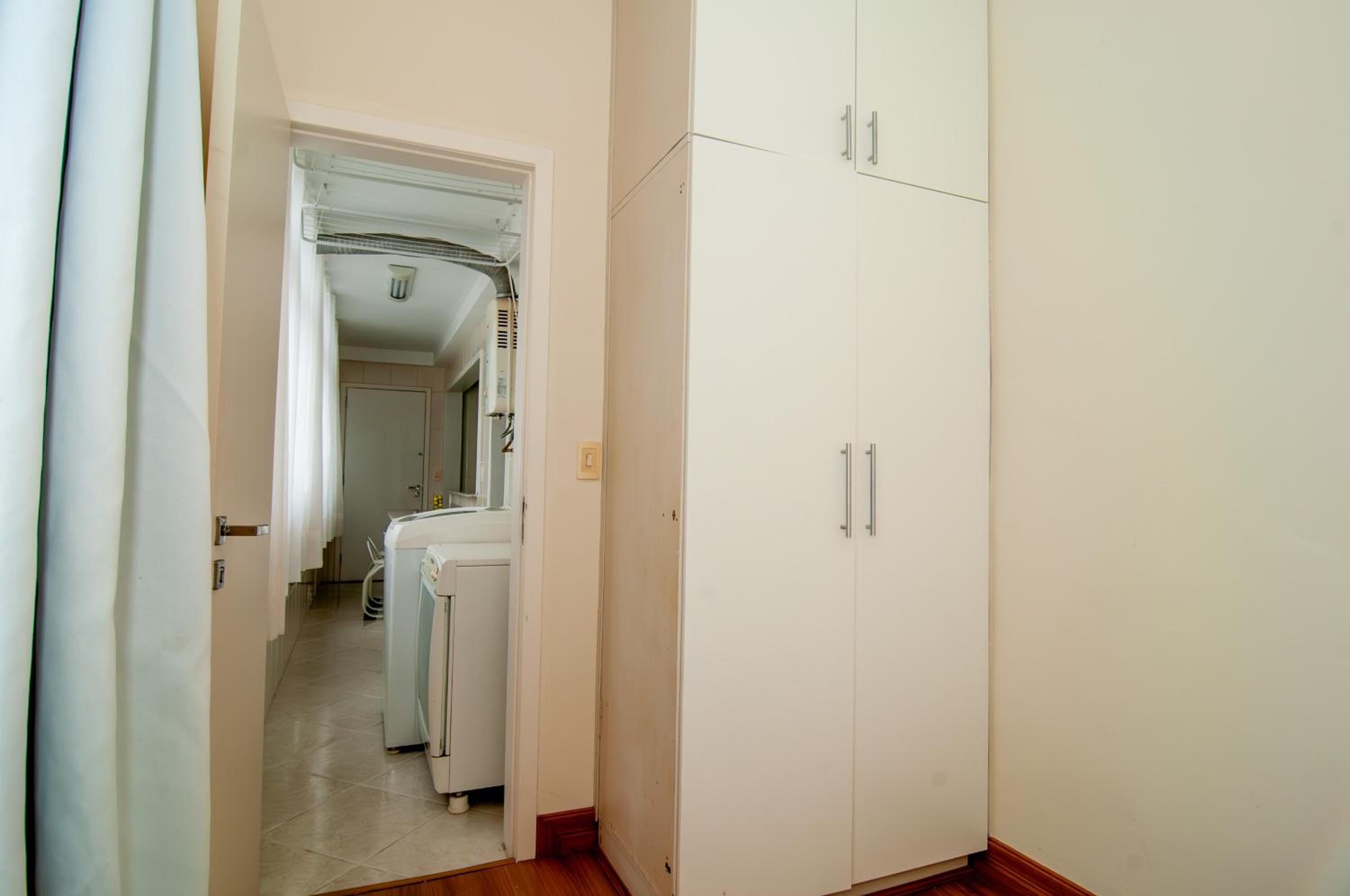 Apartment photo 3