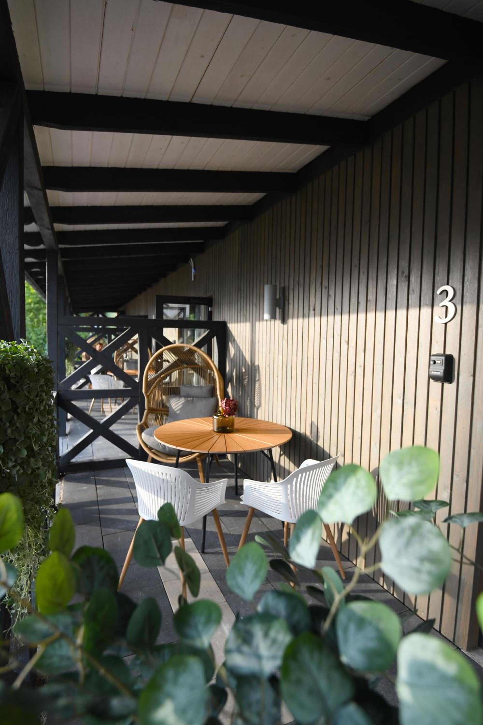 Double Room with Patio photo 3