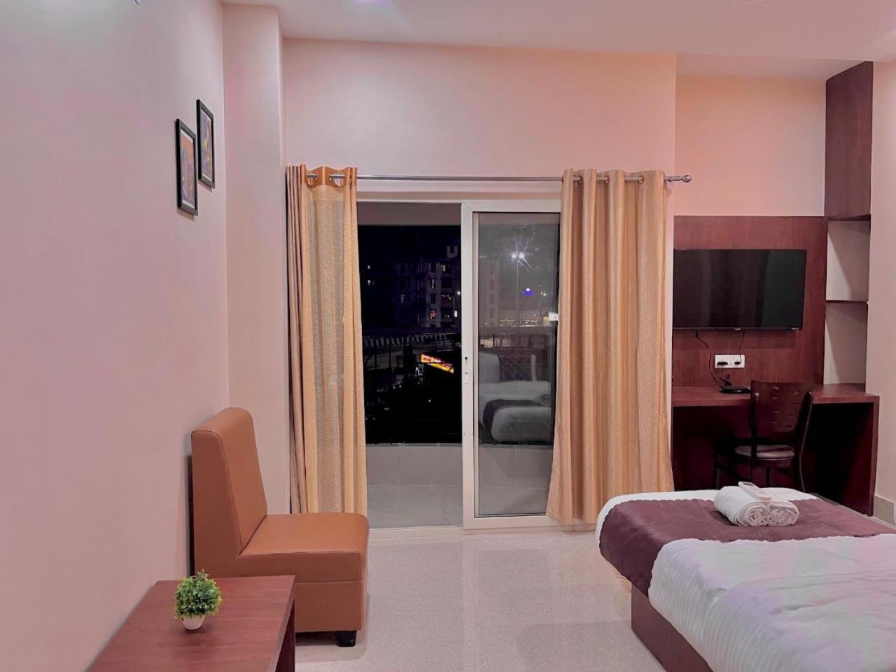 Standard Double Or Twin Room With Balcony photo 3