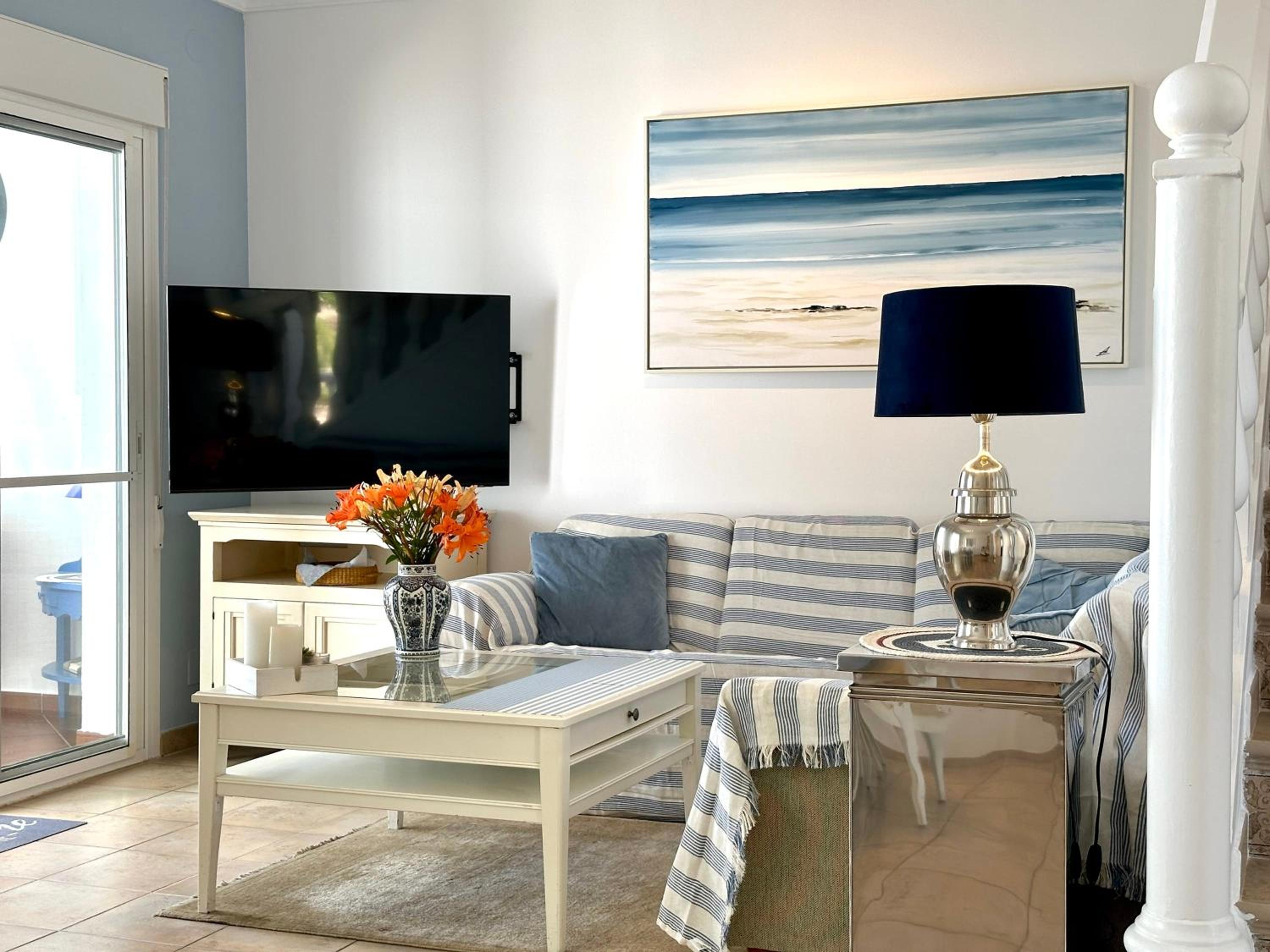 Apartment photo 2