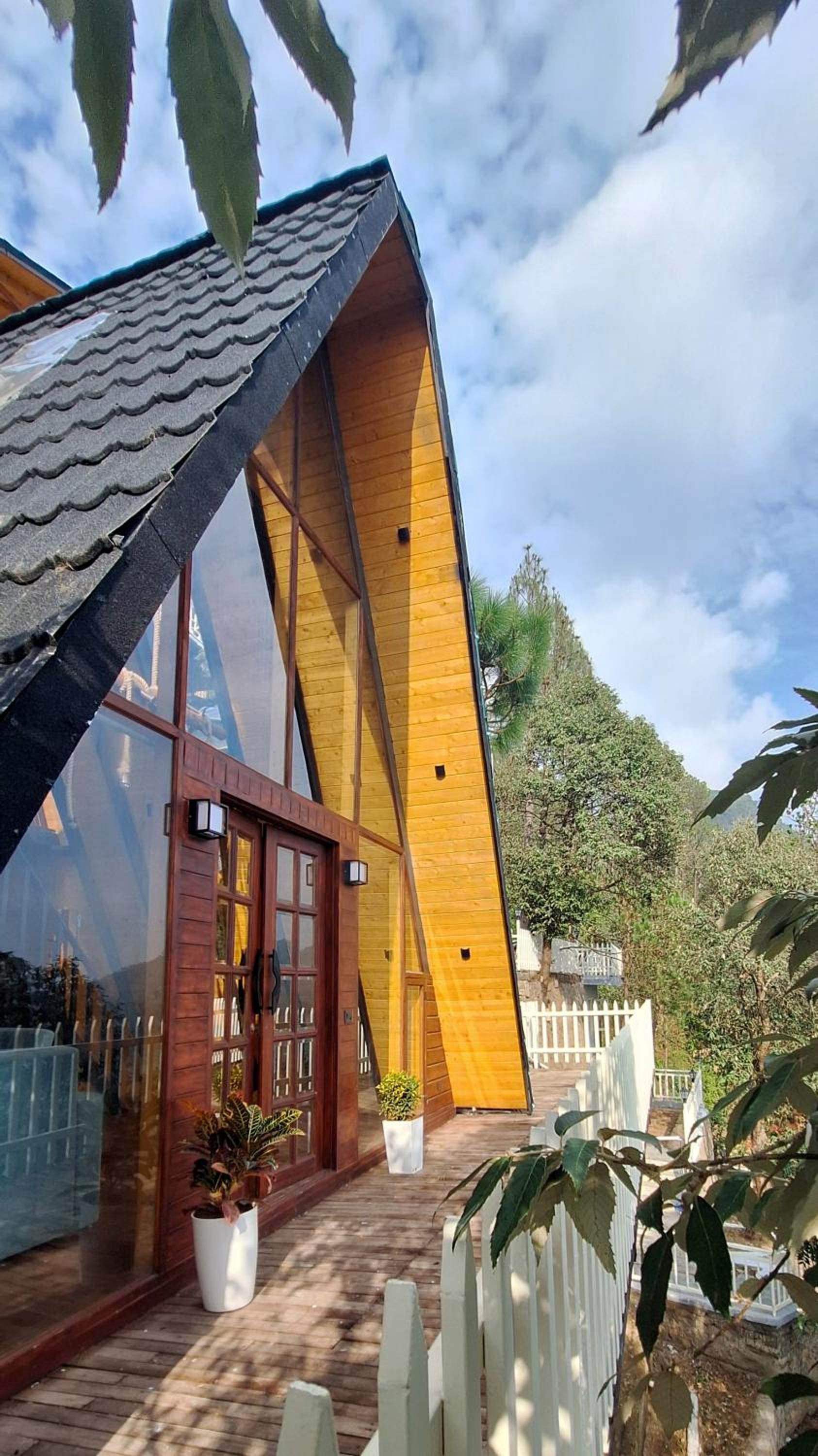 Villa photo 2