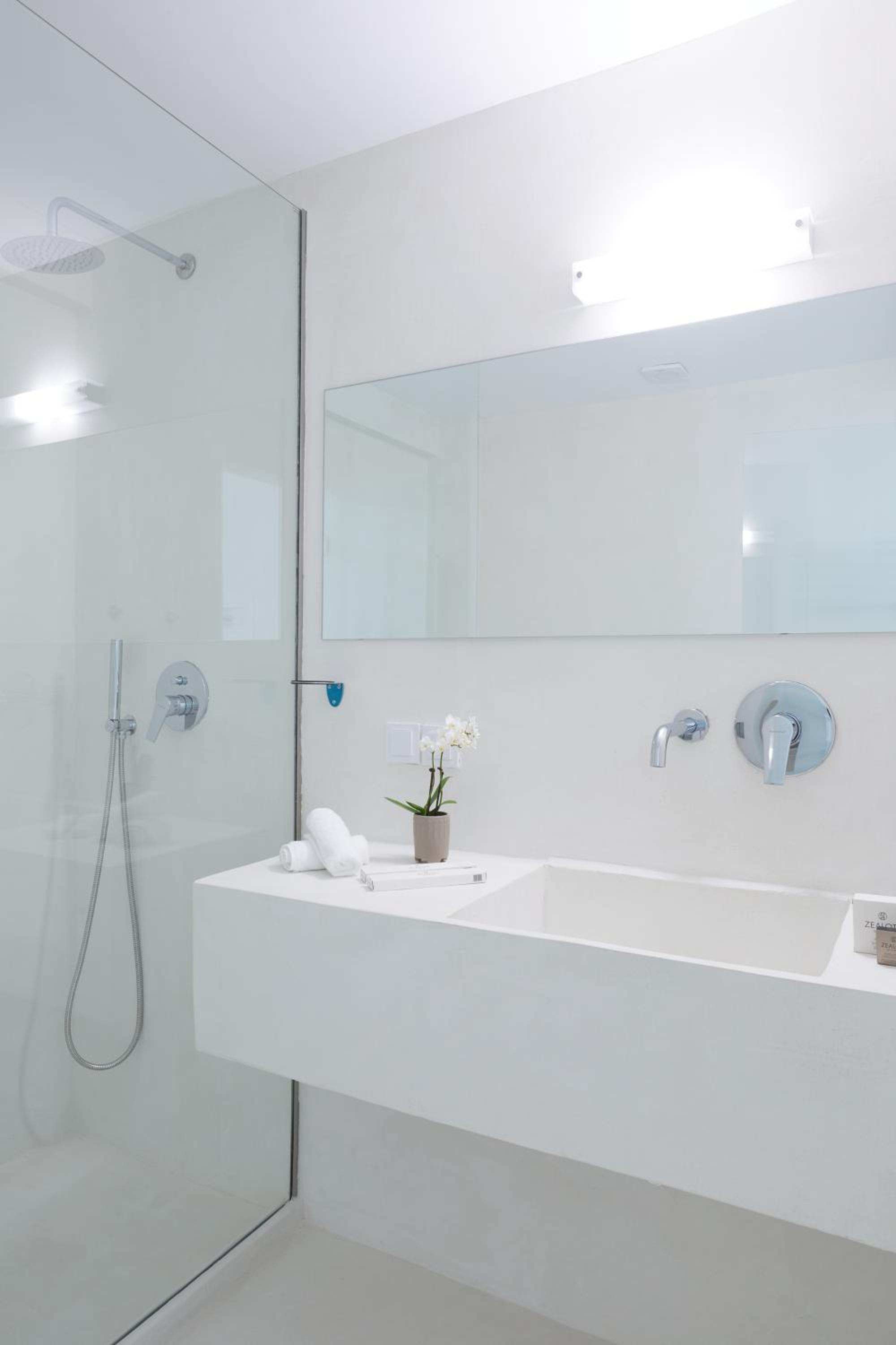 Suite No 1 with Lycabettus Hill View photo 3