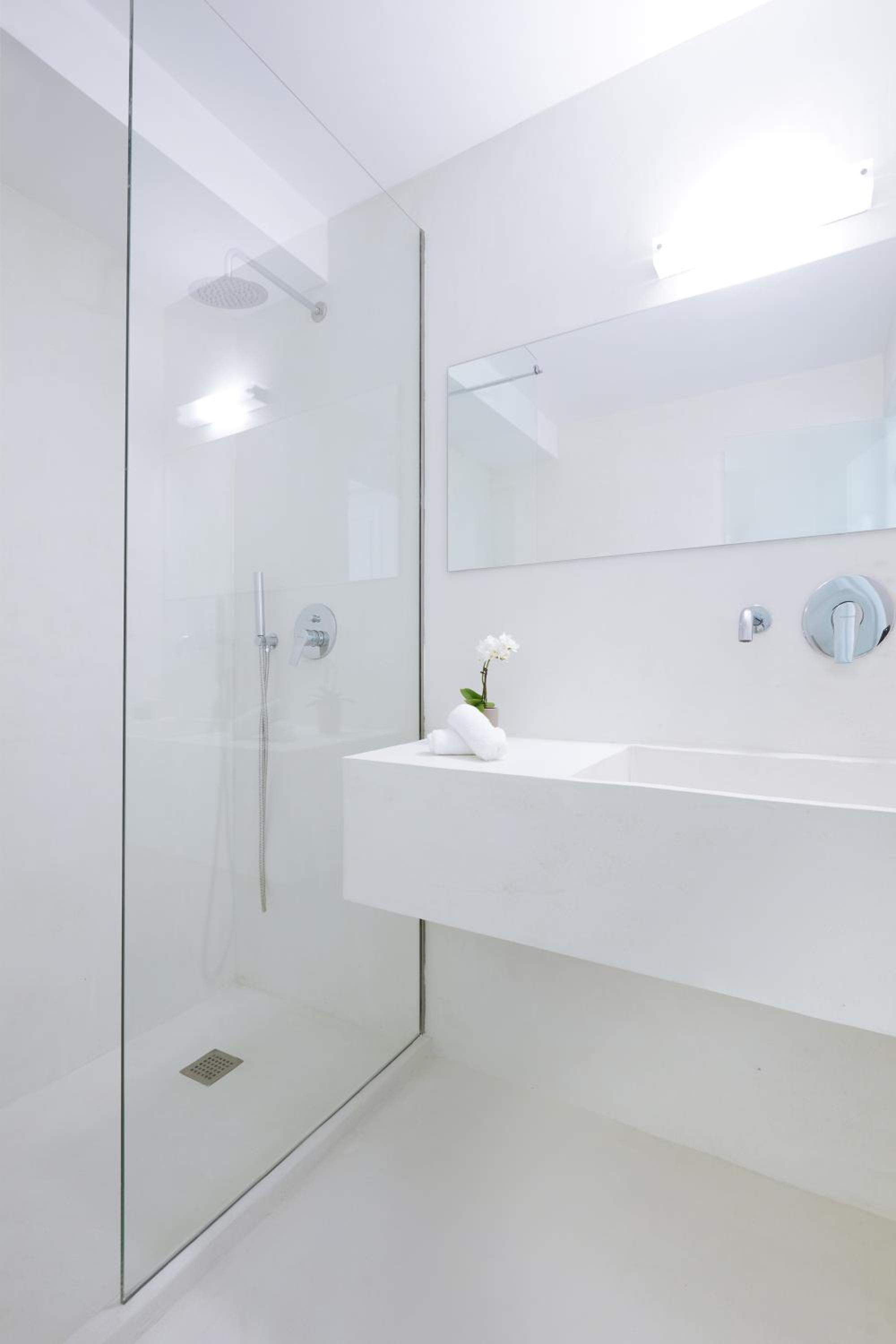 Suite No 3 with Lycabettus Hill View photo 3