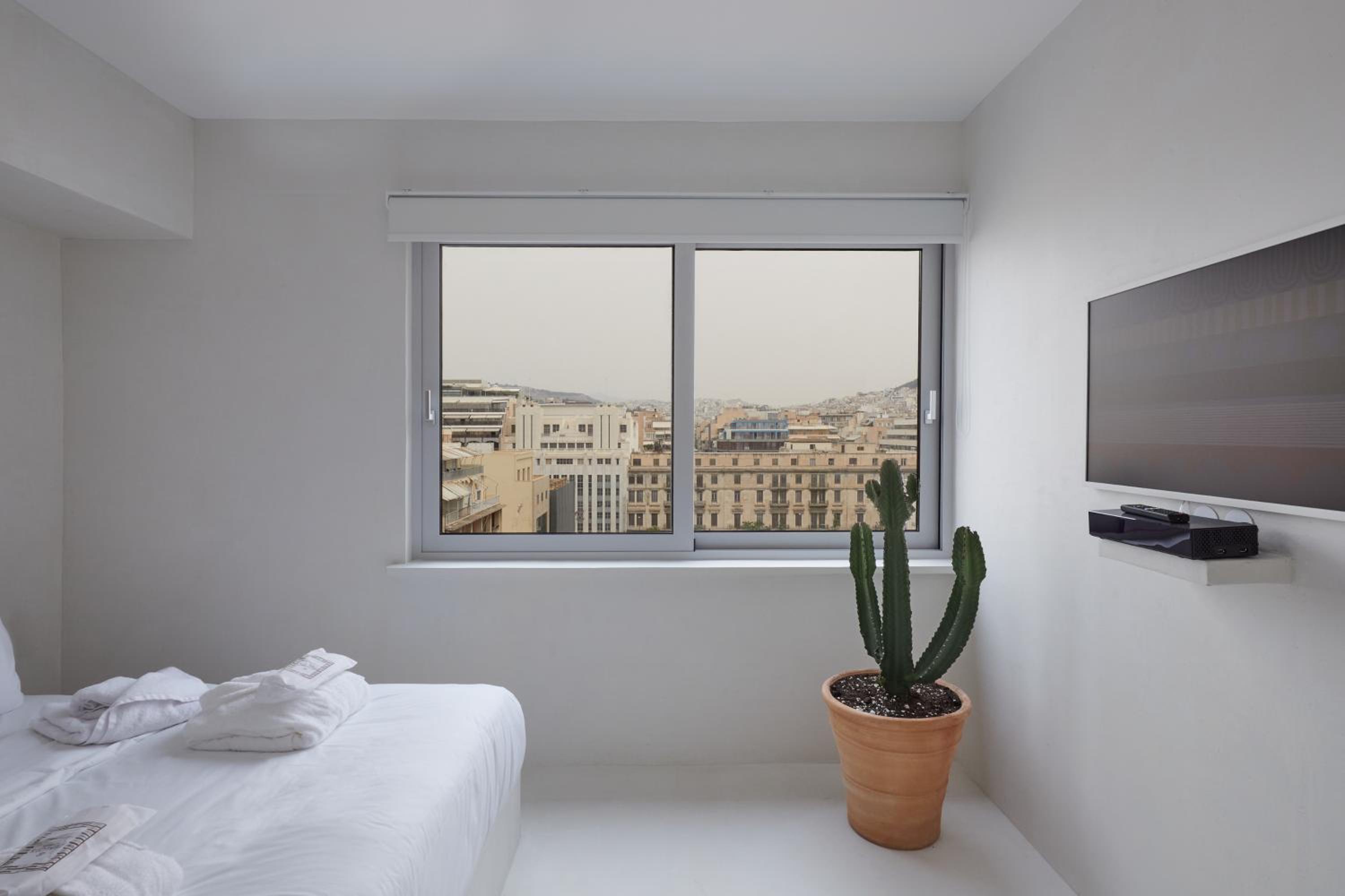 Suite No 4 with Lycabettus Hill View photo 3