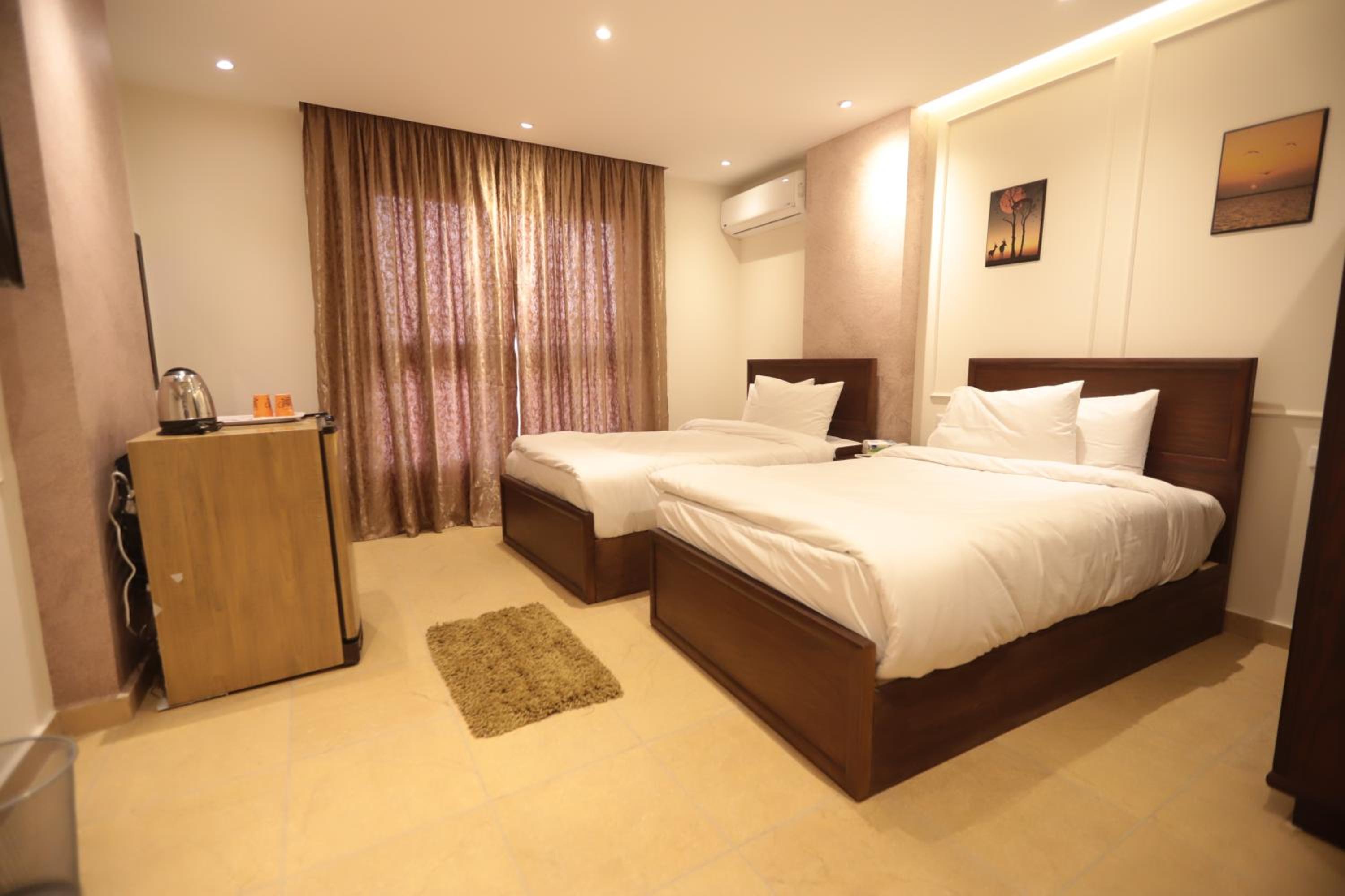 Twin Room with View