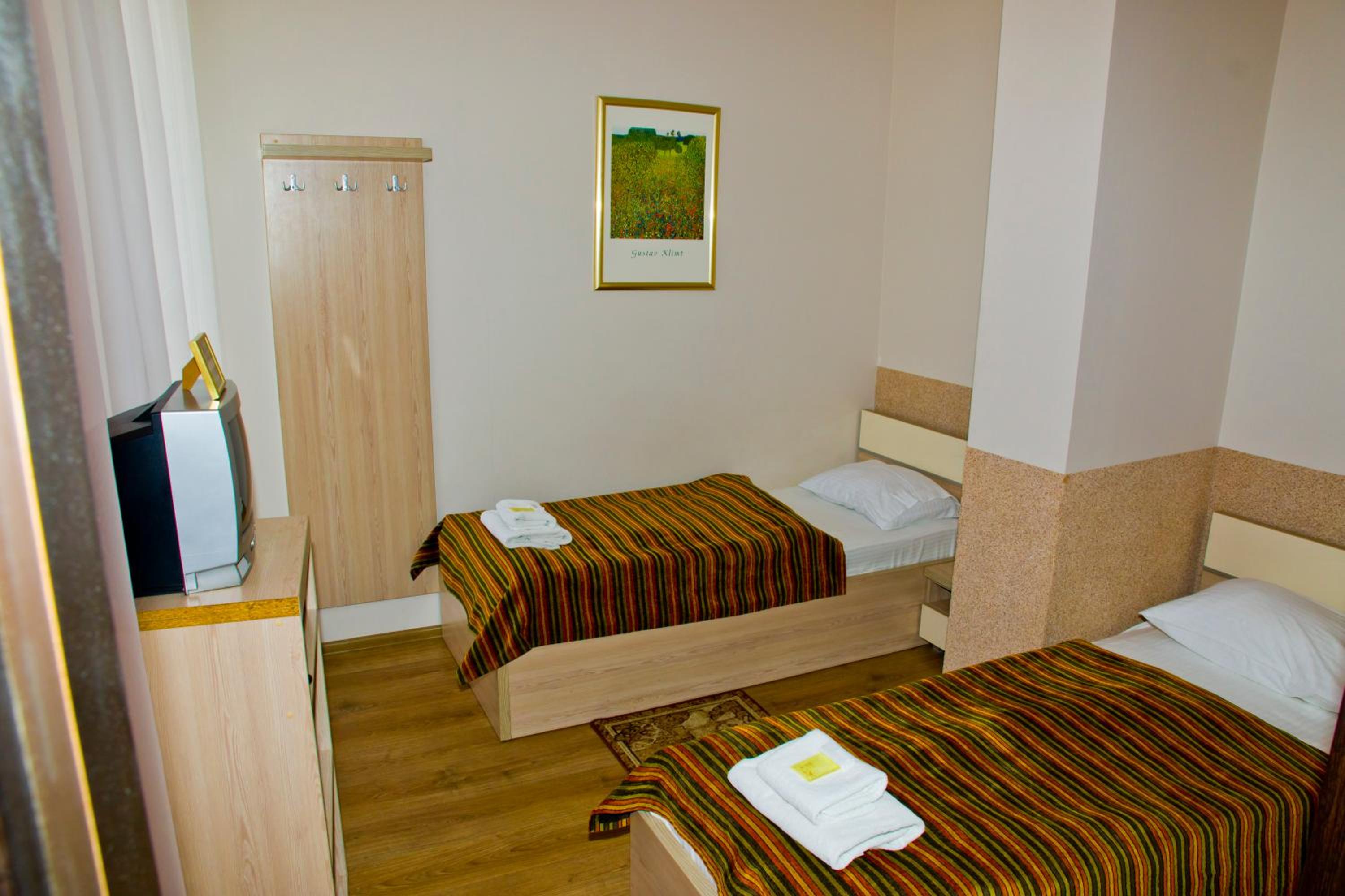 Economy Twin Room