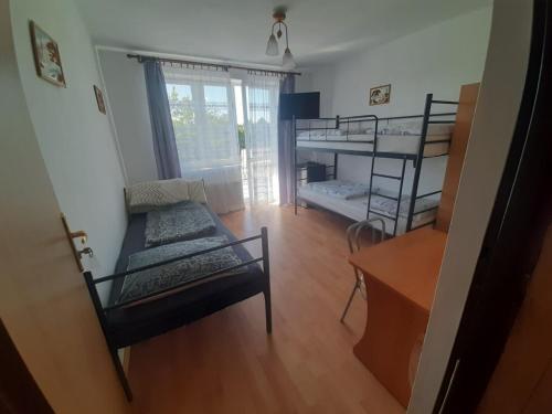 Triple Room with Bathroom photo 1