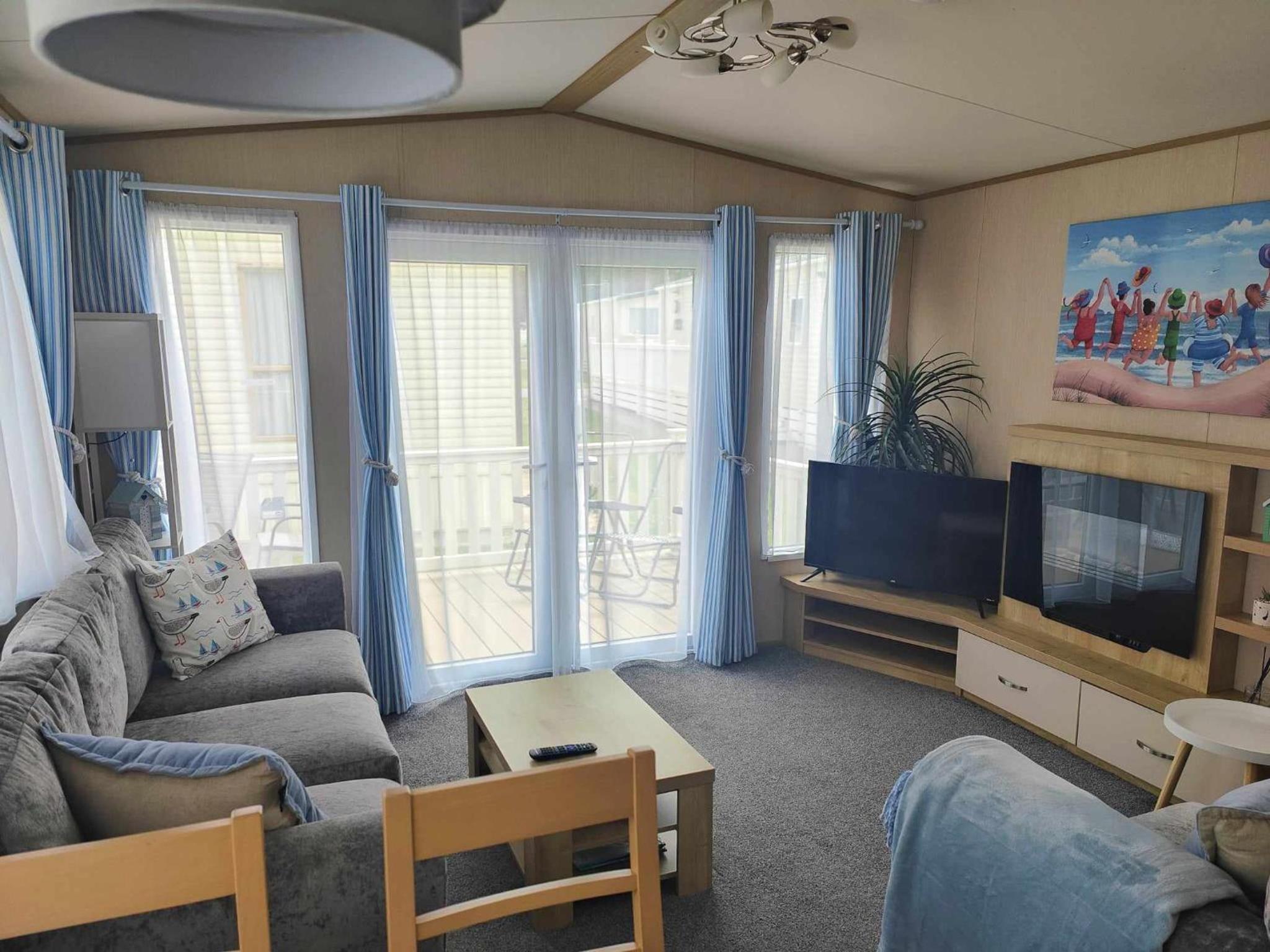 Caravan photo 1
