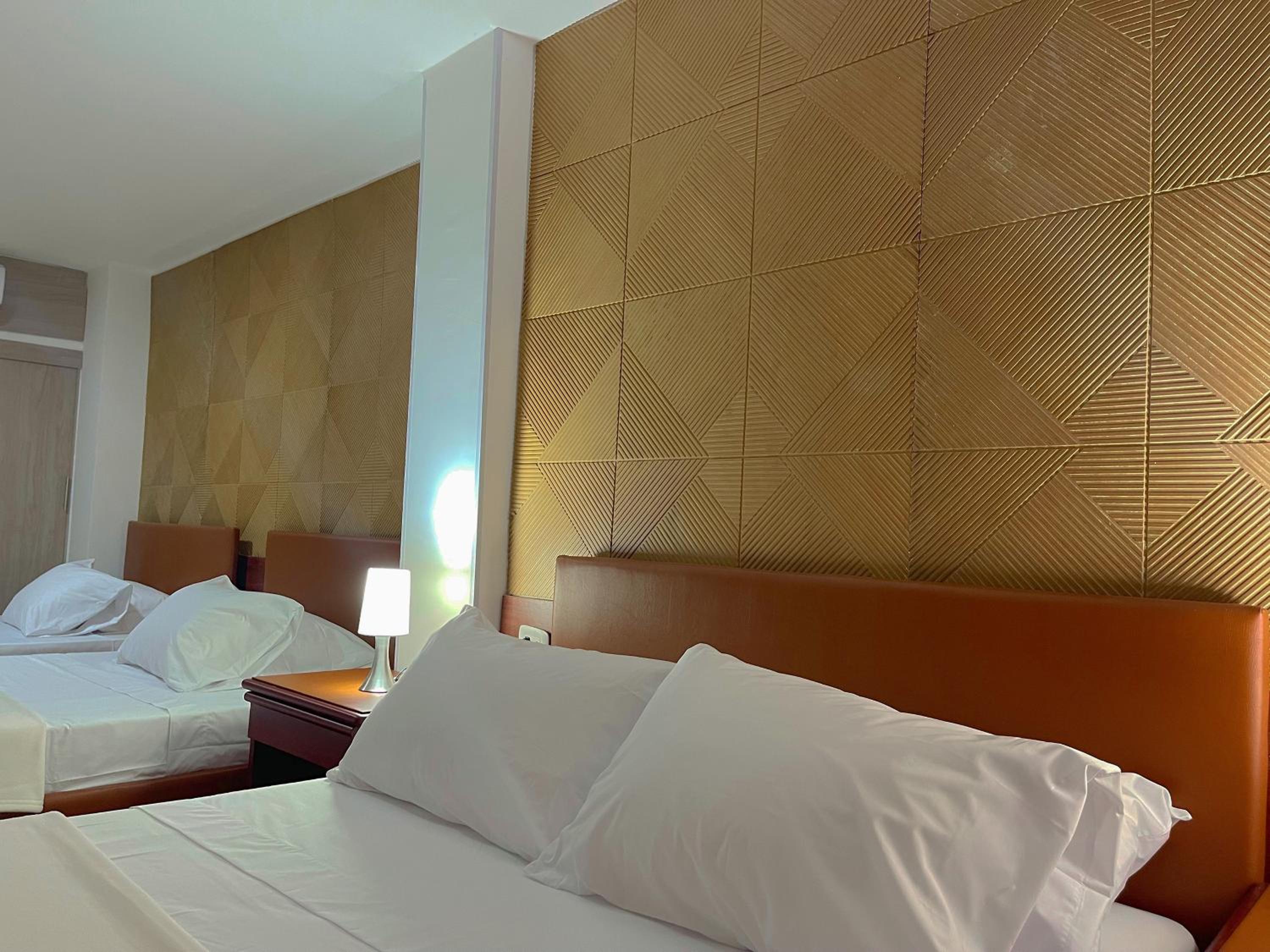 Comfort Triple Room