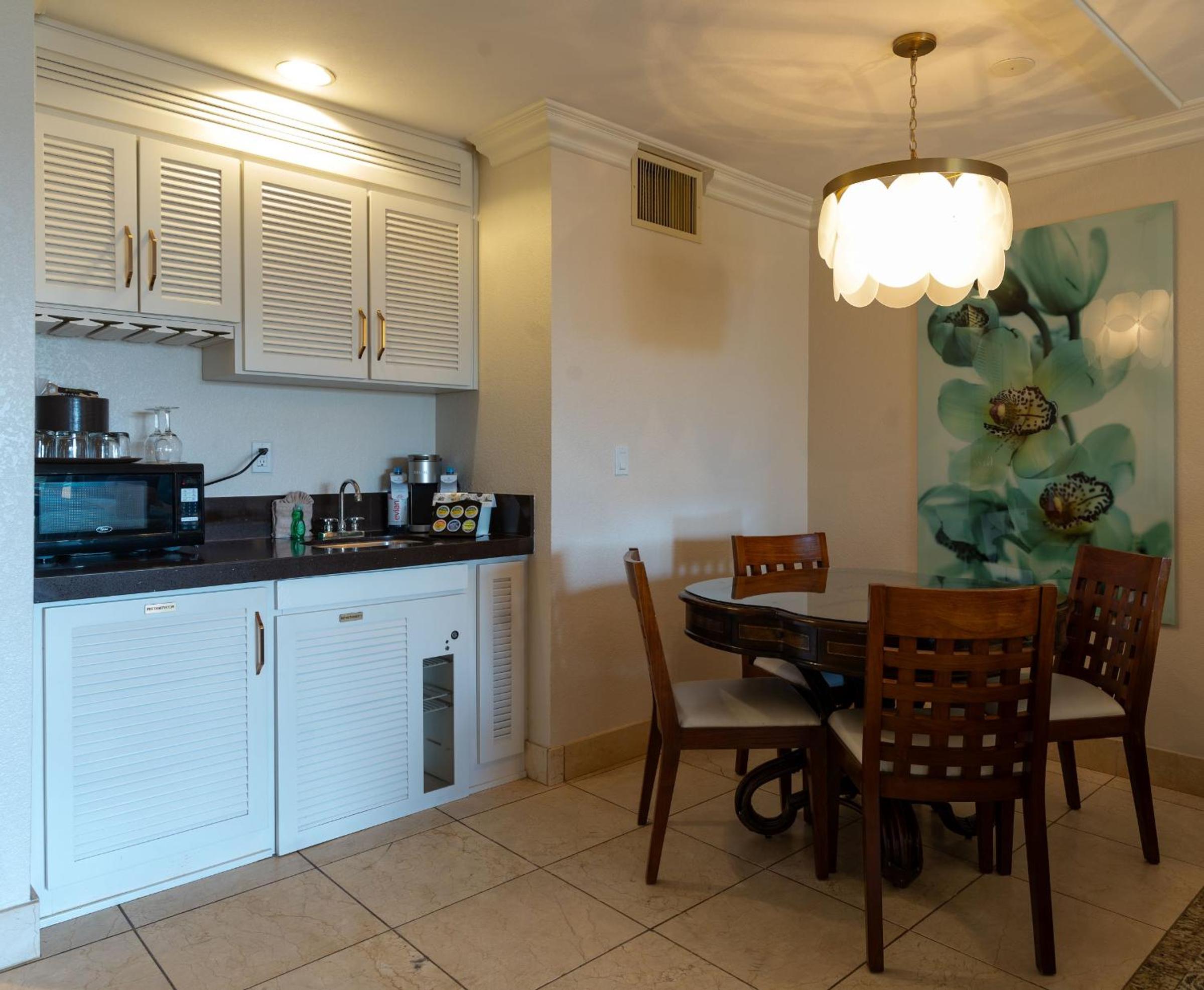 Junior Suite with Sea View - Photo 2