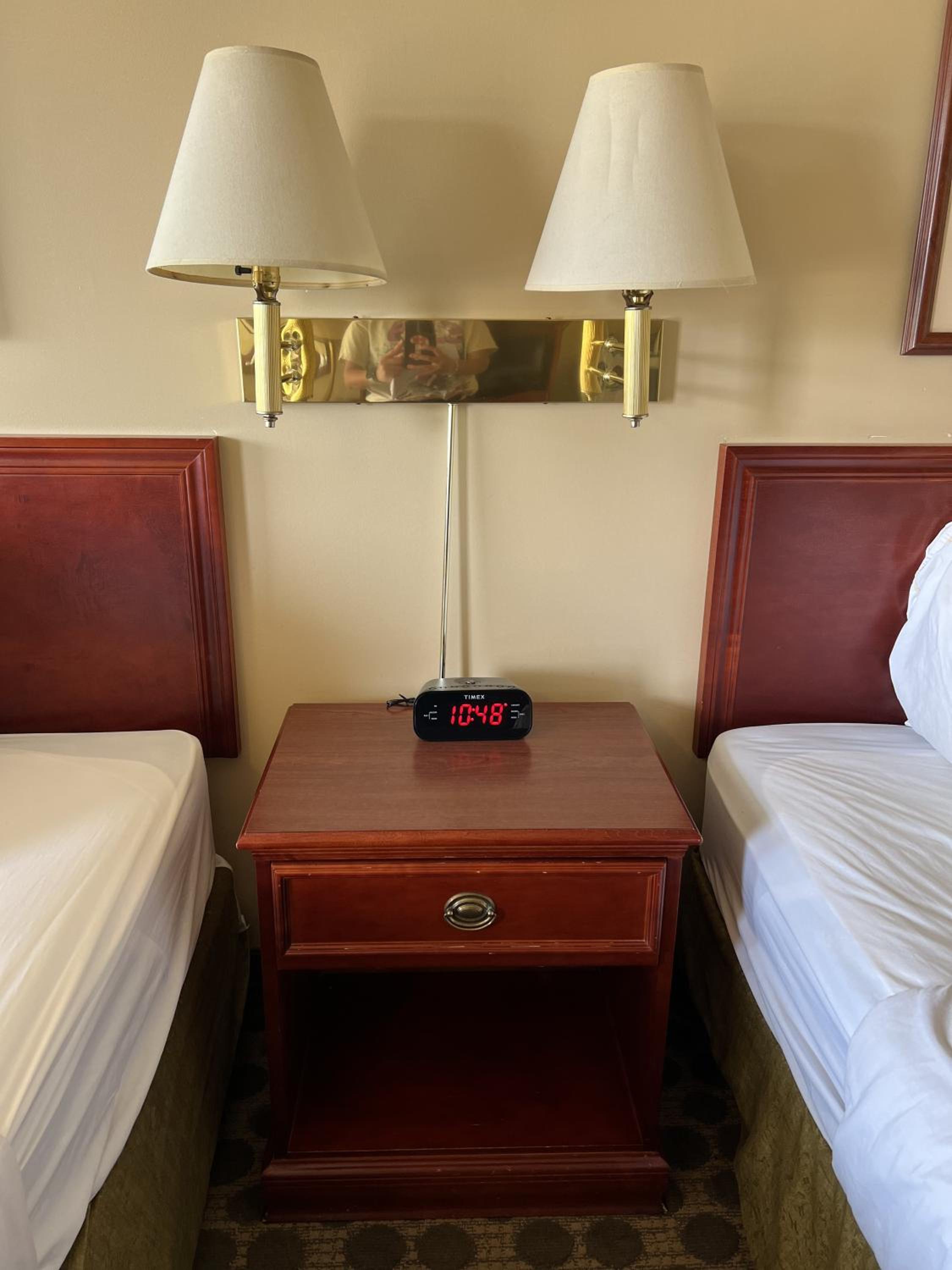 Queen Room - Photo 4