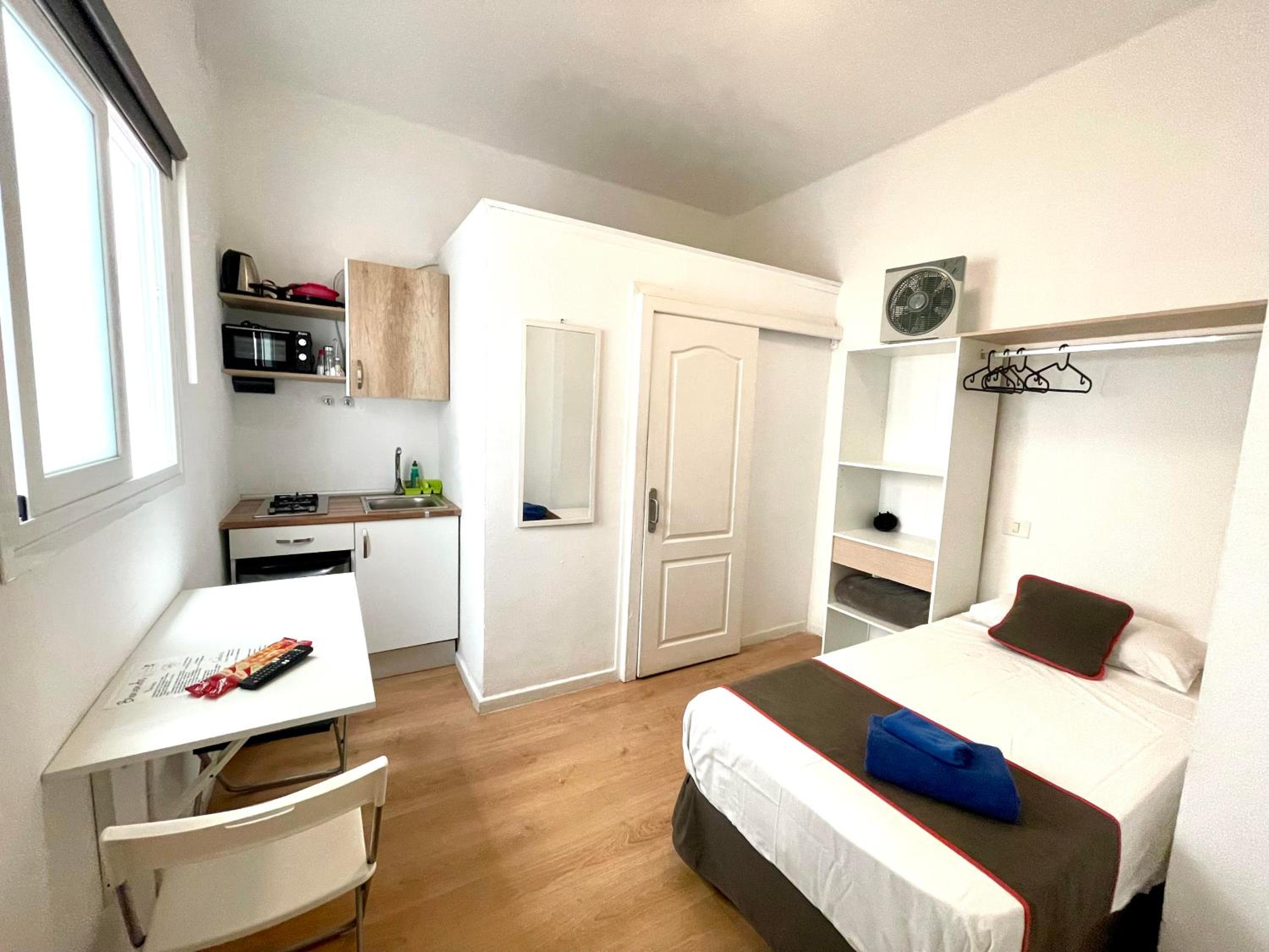 Habitación Estándar con Cama Queen