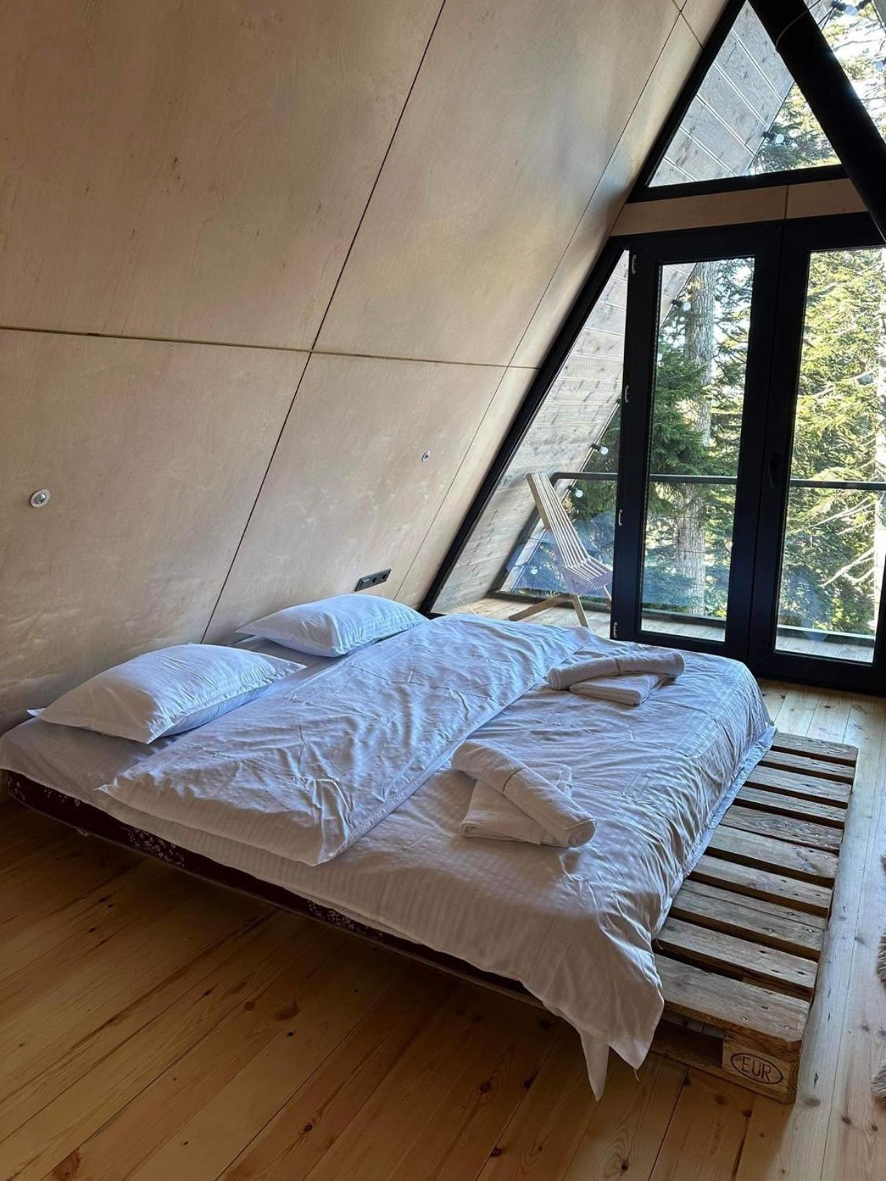 One-Bedroom Chalet photo 3