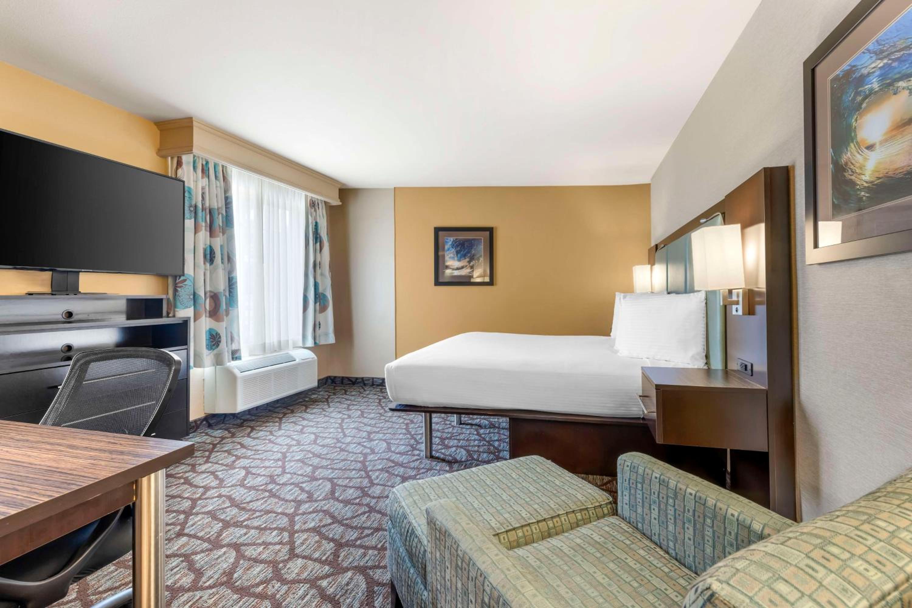 King Room with Kitchenette - Disability Access/Non-Smoking - Photo 4