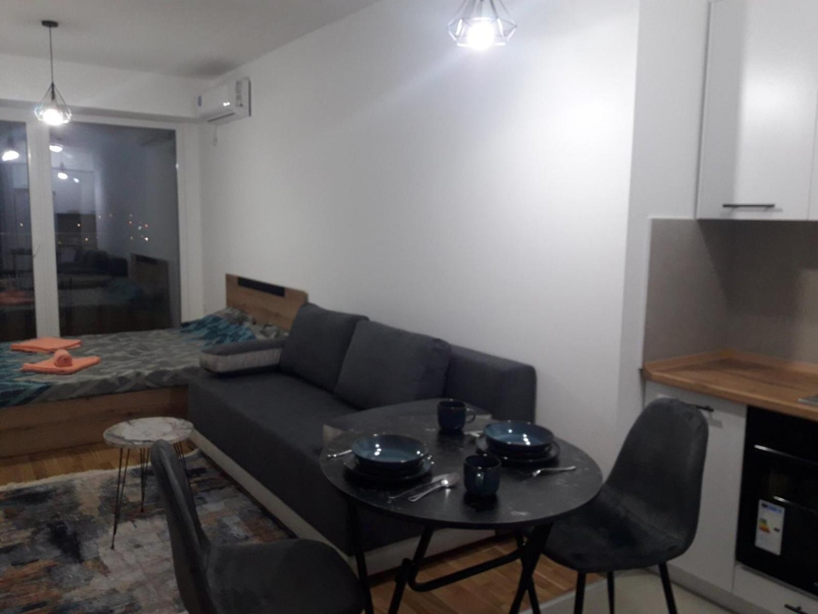 Apartment with Park View photo 2