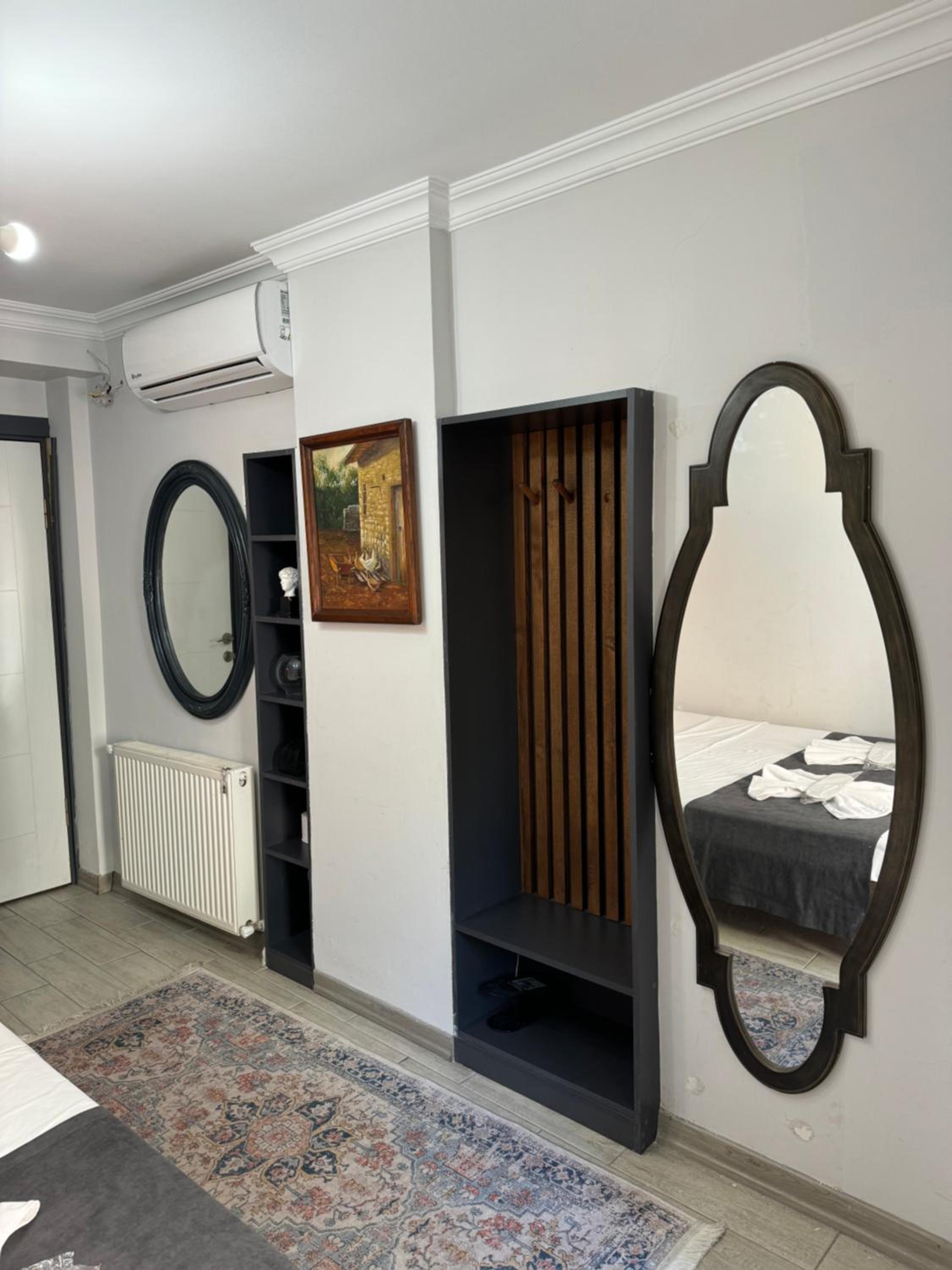 Deluxe Double Room with Balcony photo 3