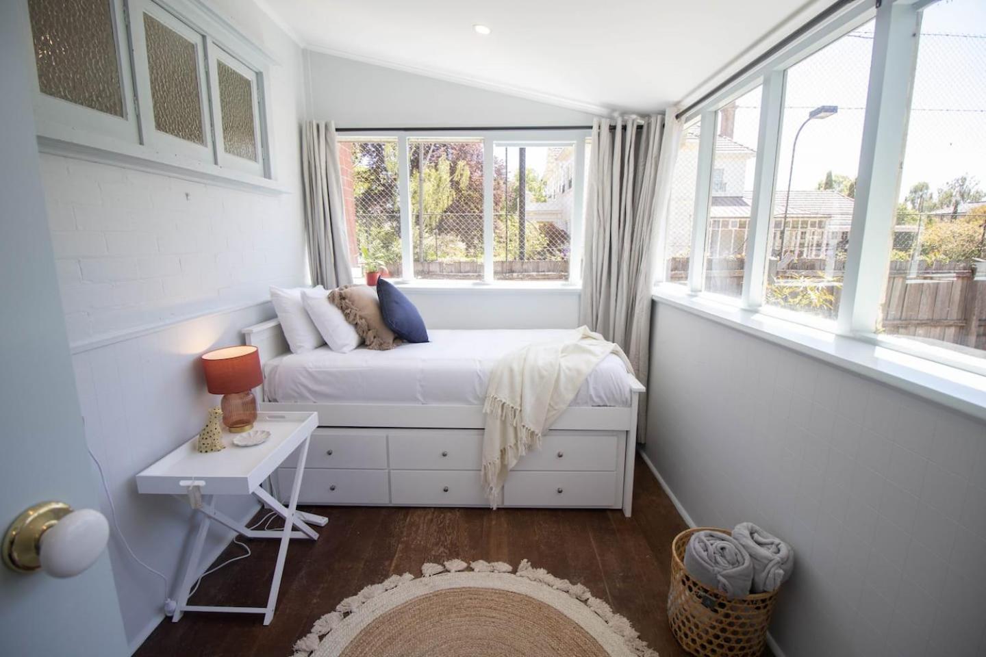 Four-Bedroom House photo 1