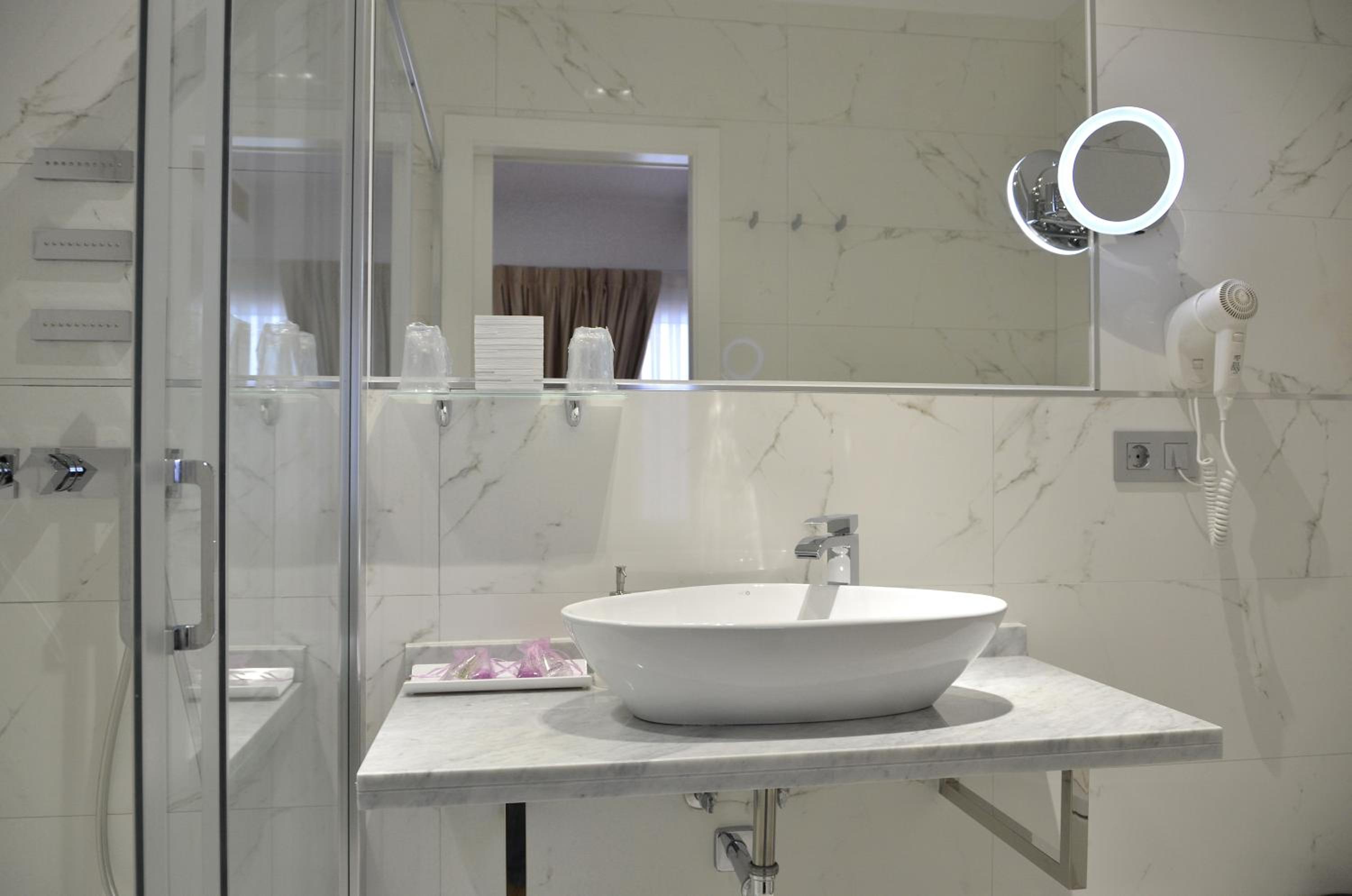 Superior Suite photo 3