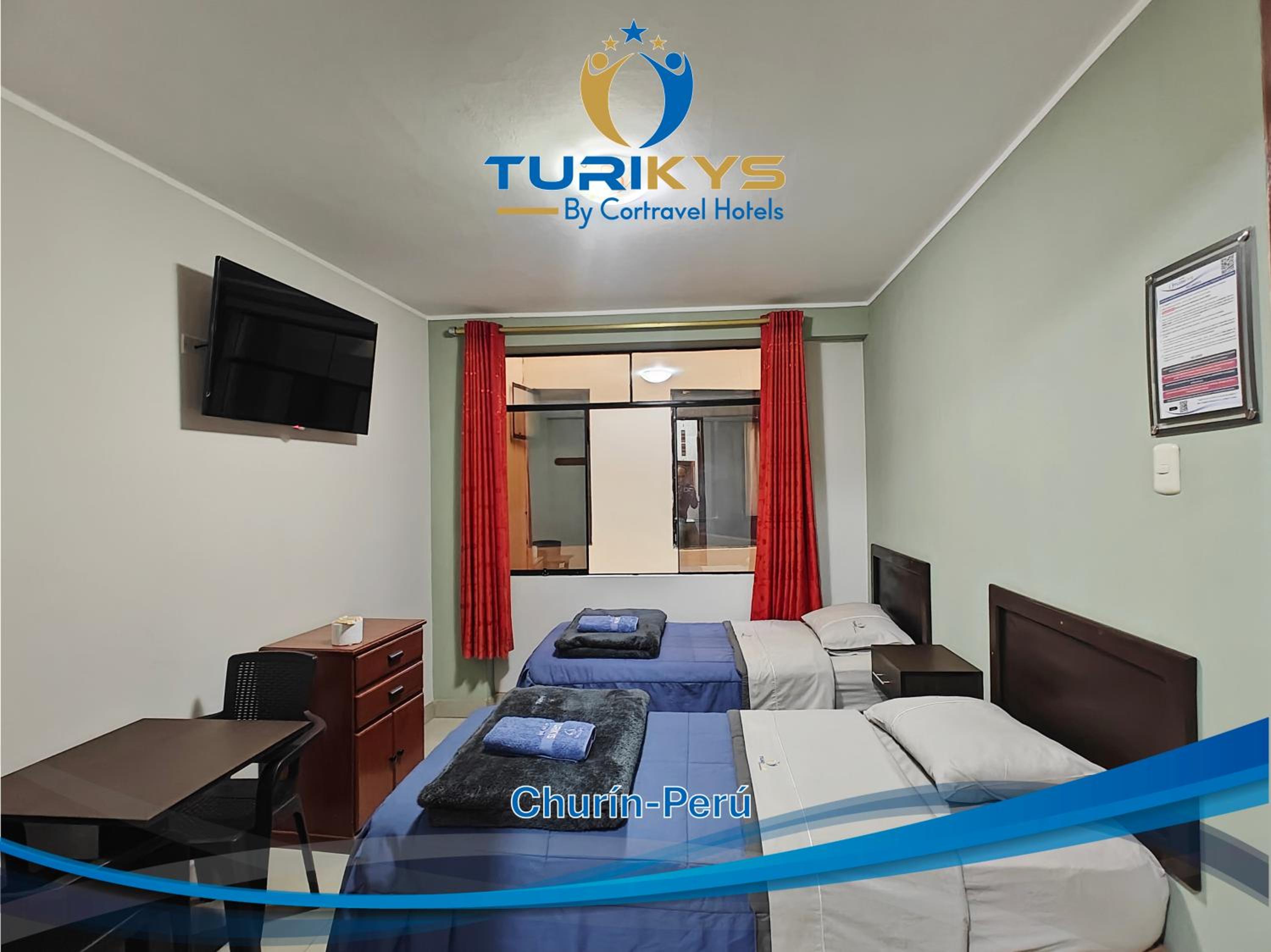 Economy Twin Room photo 2