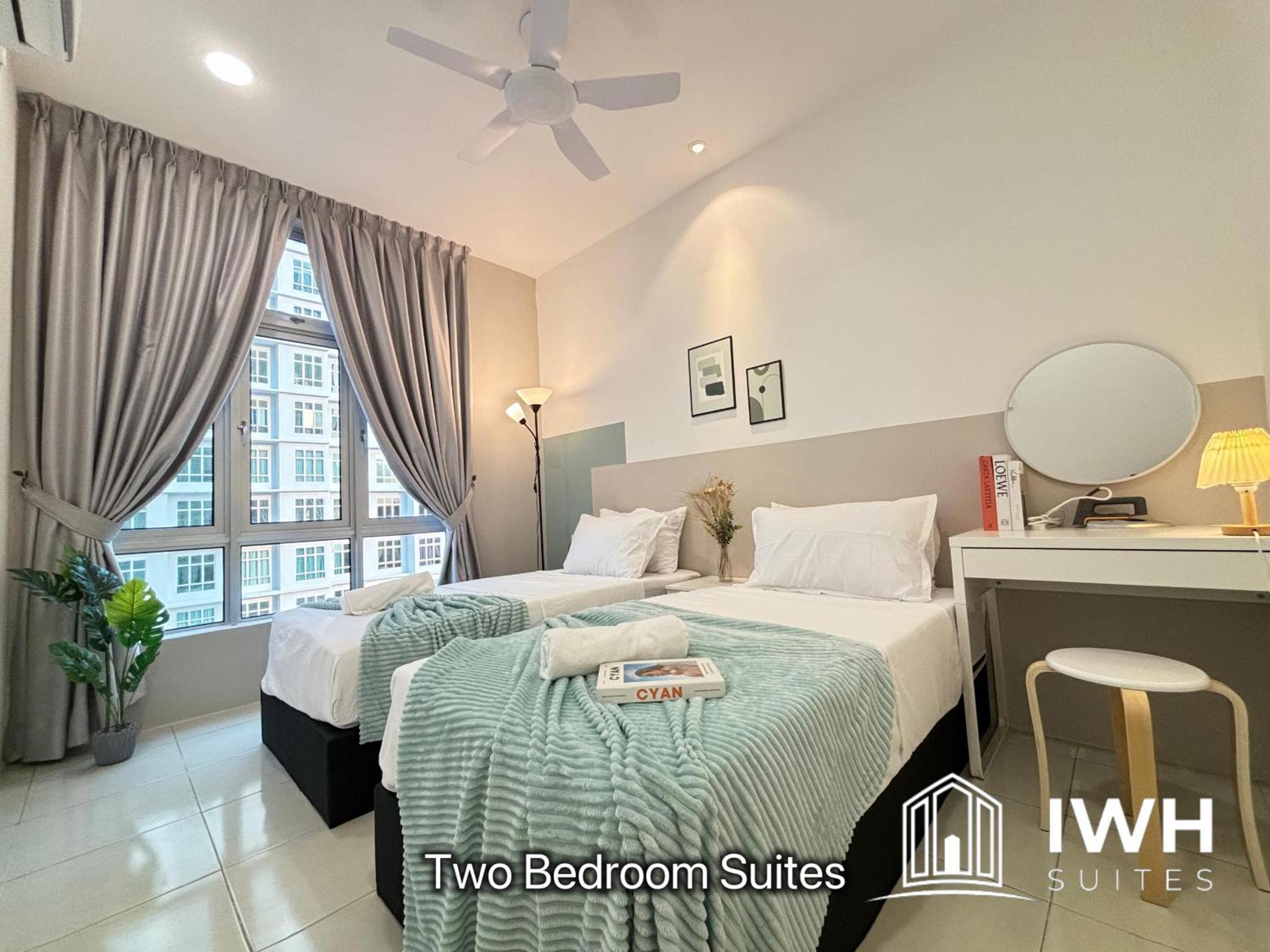 Two-Bedroom Suite - Photo 2
