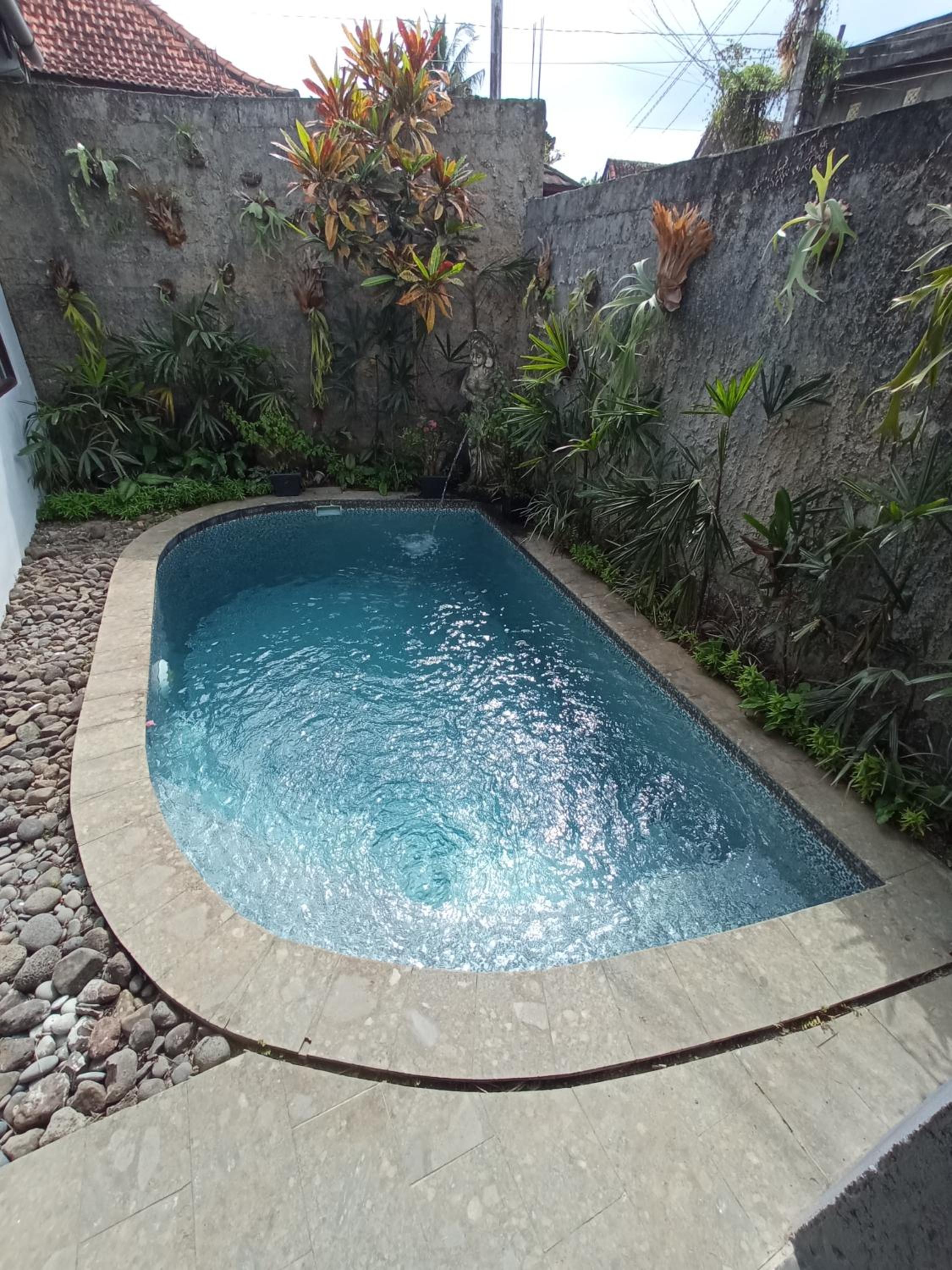 Villa with Private Pool - Photo 3