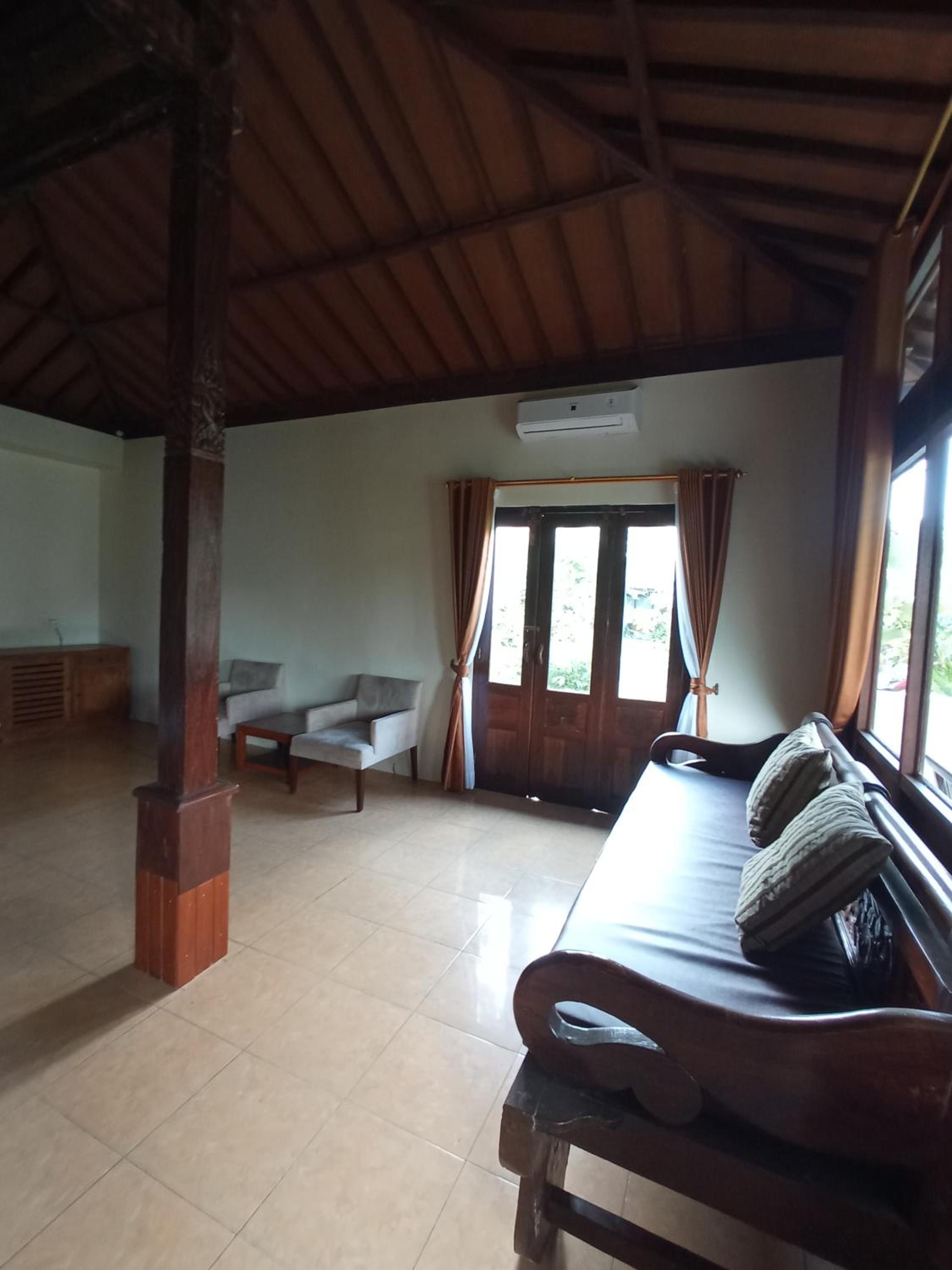 Double Room with Pool View - Photo 7