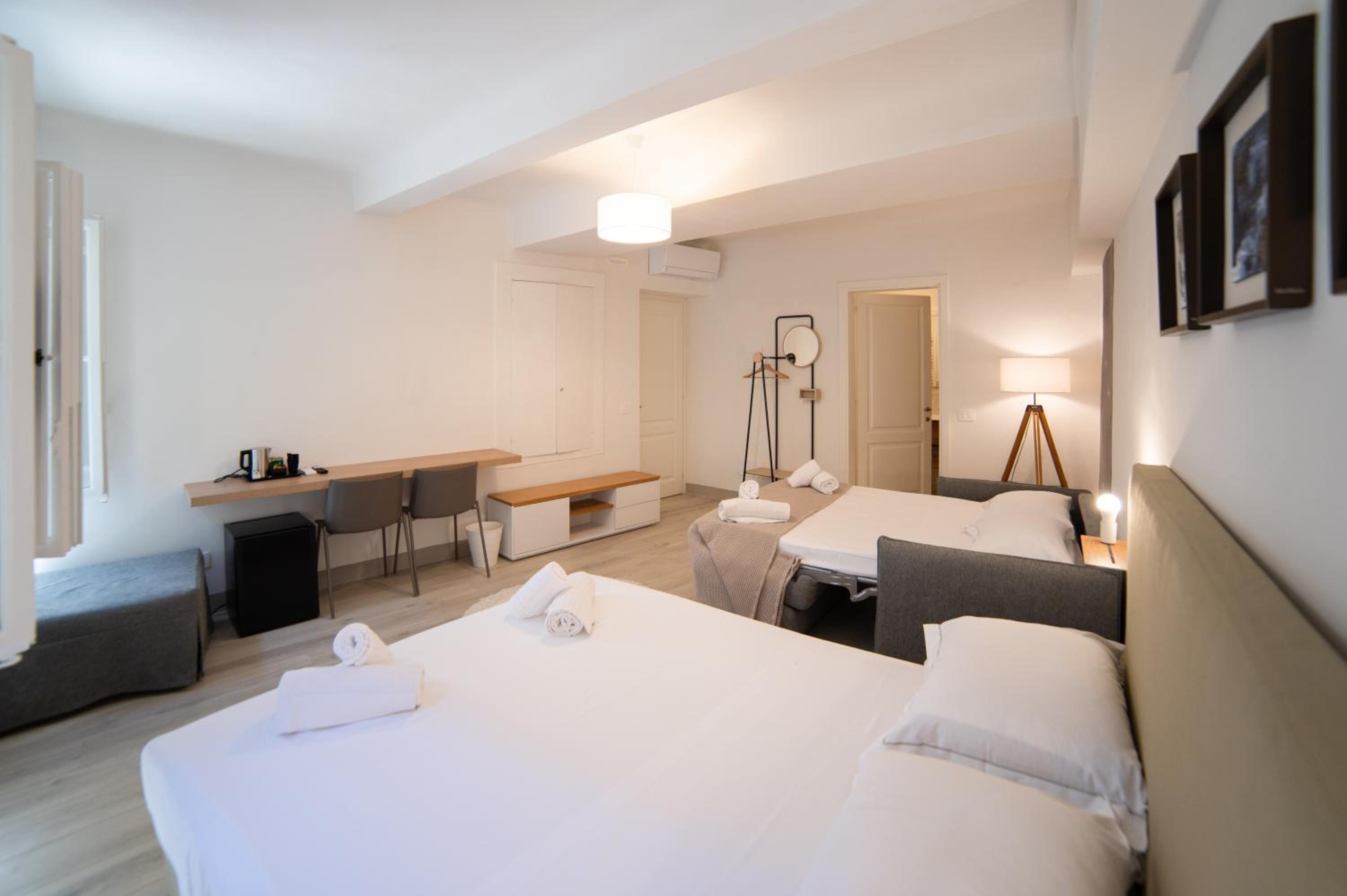 Family Double Room photo 2