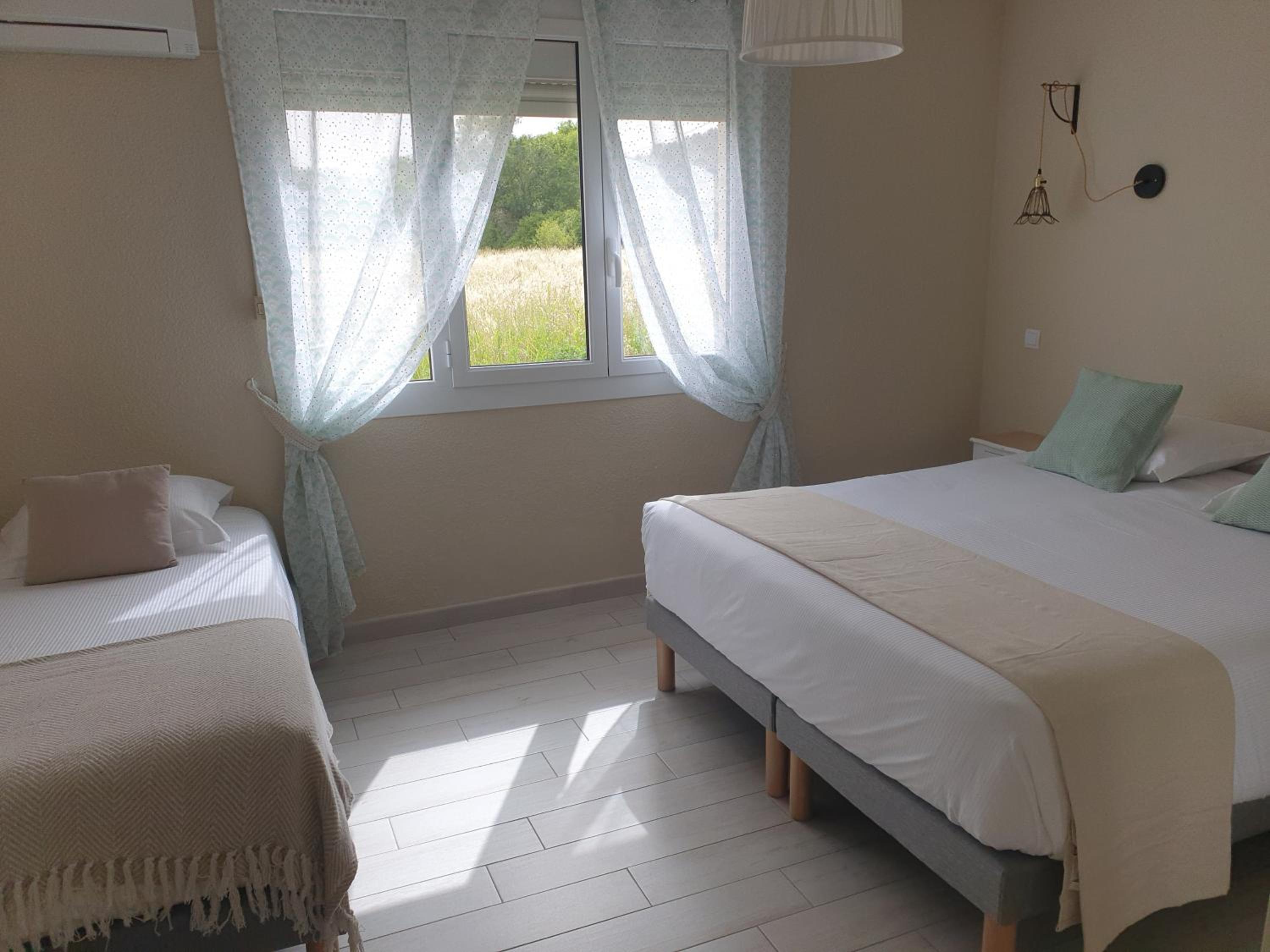 Comfort Triple Room - Photo 8