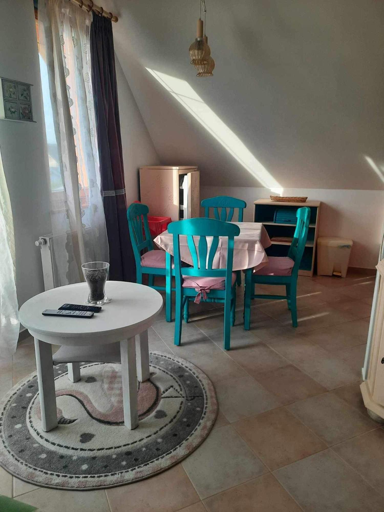 Two-Bedroom Apartment photo 3