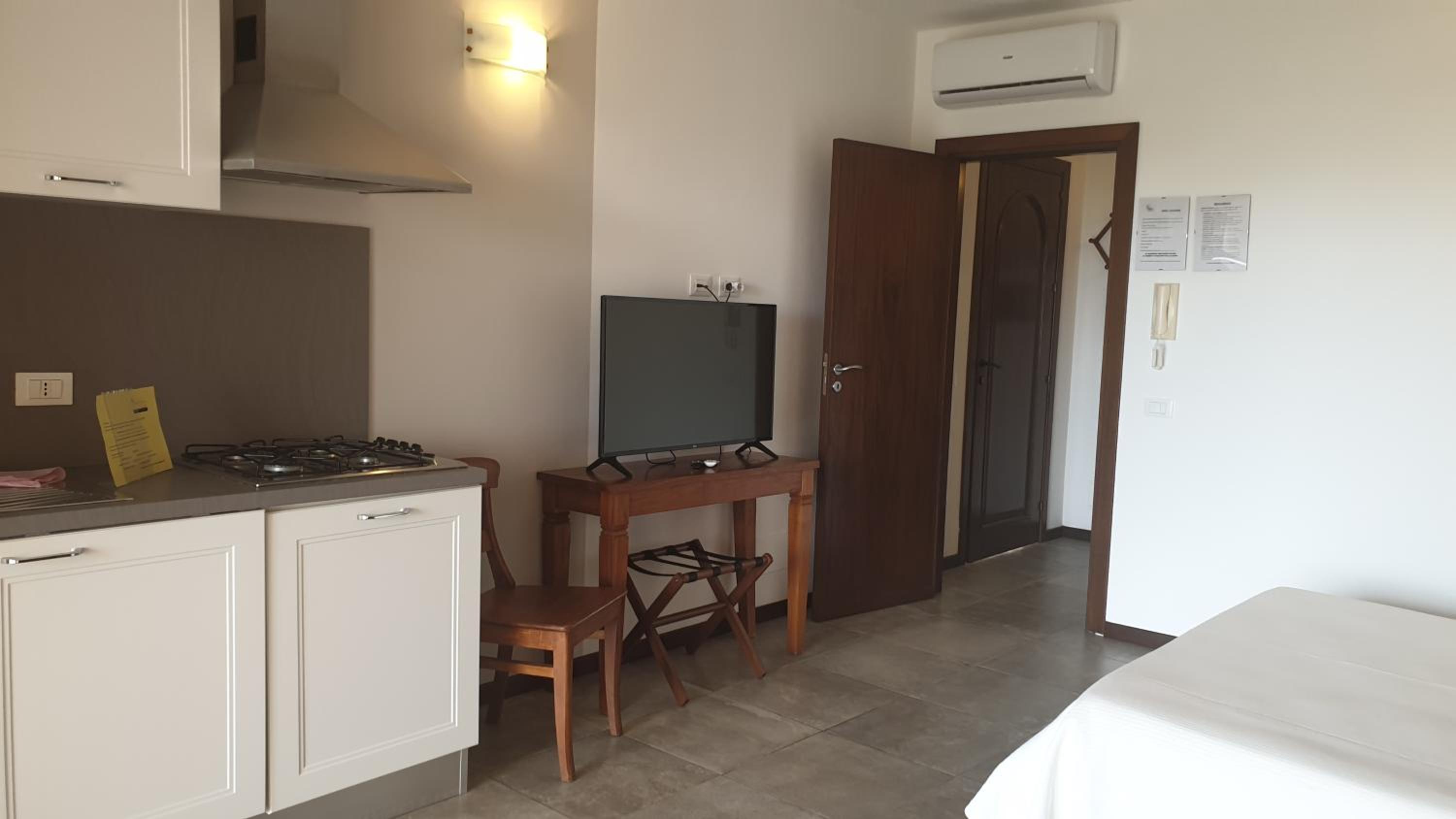 Superior Studio with Sea View photo 2