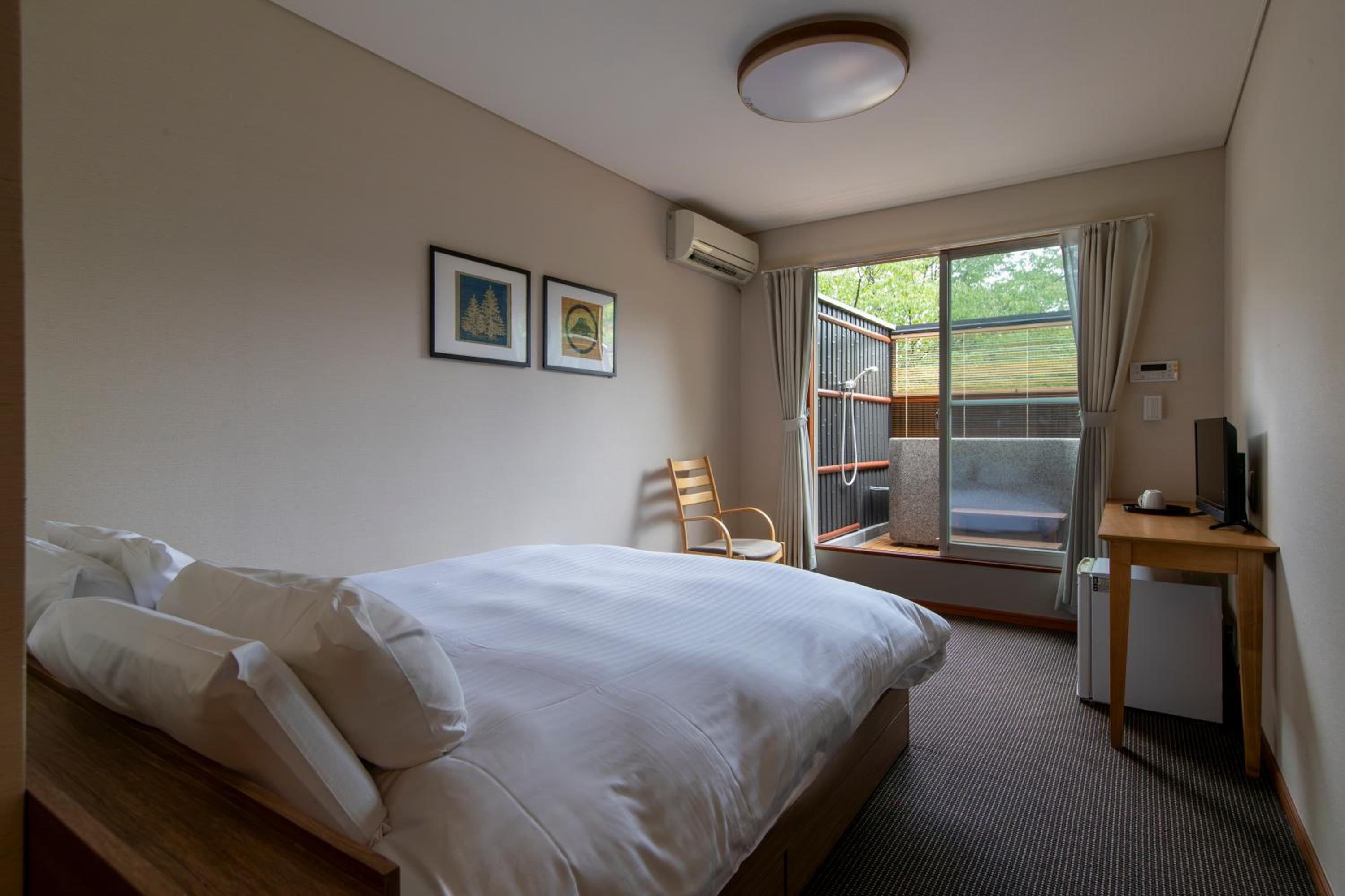 Double Room With Open Air Bath - Main Building - Photo 1