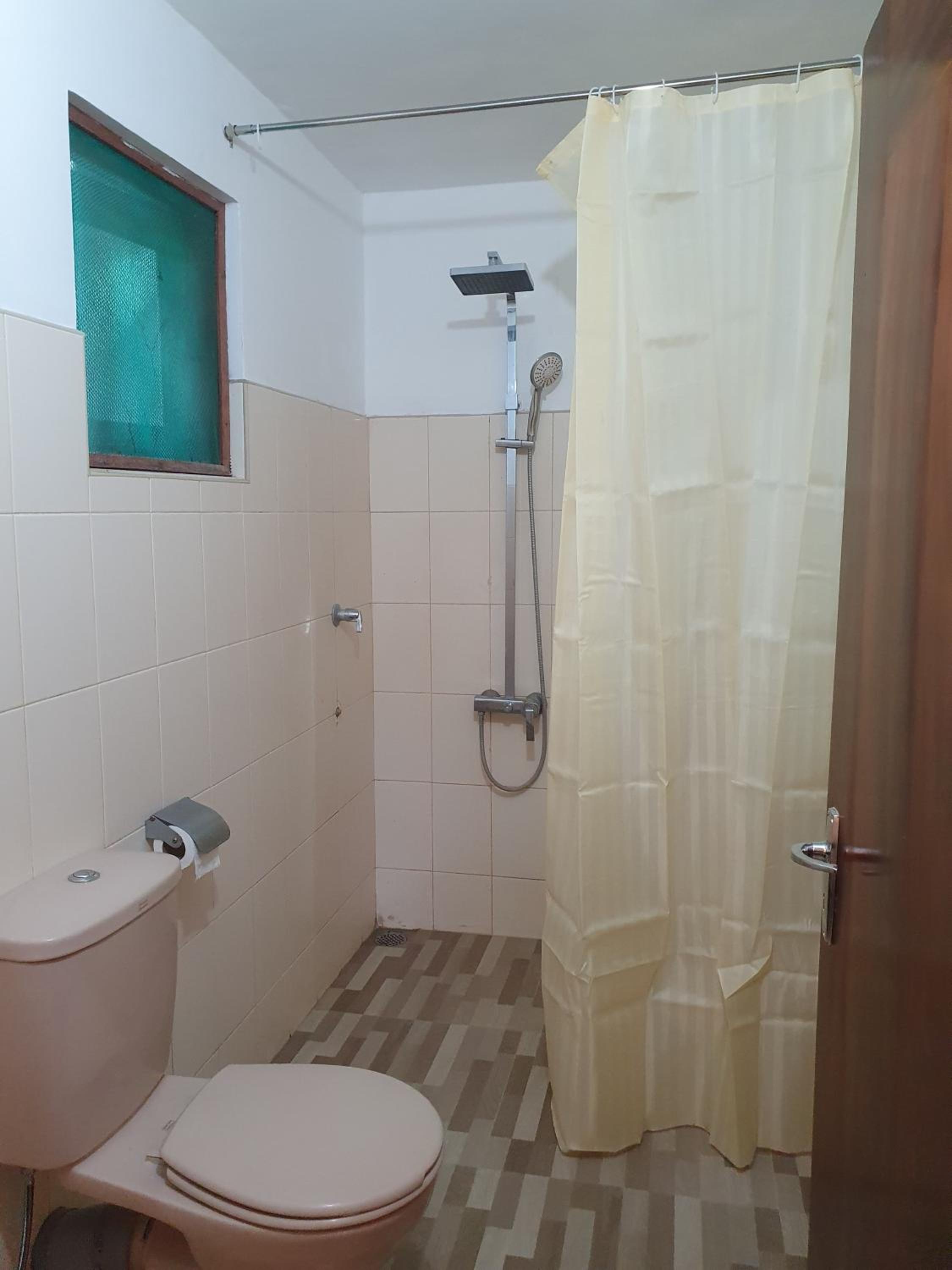 Queen Room with Balcony photo 3