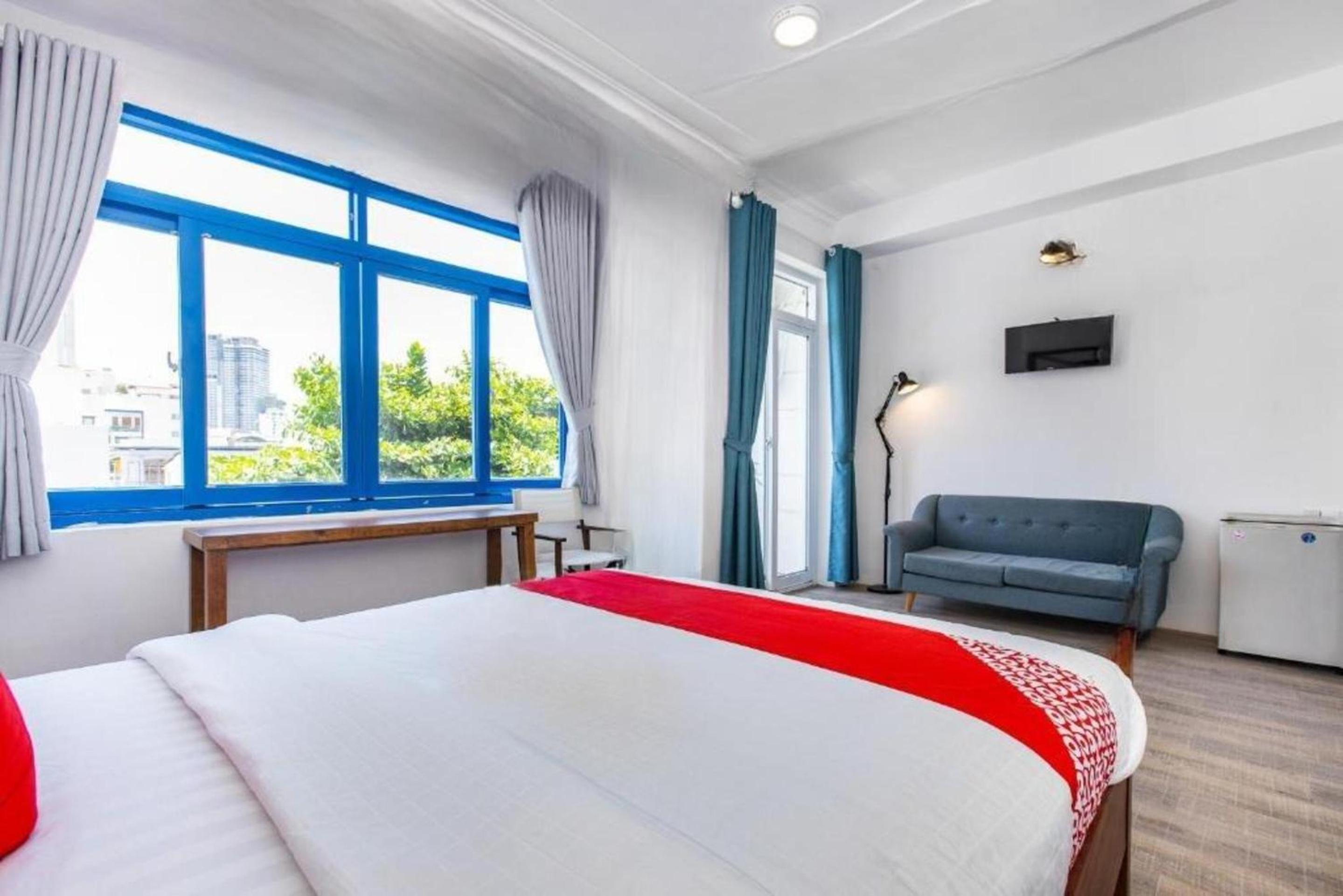 Deluxe Double Room with Balcony