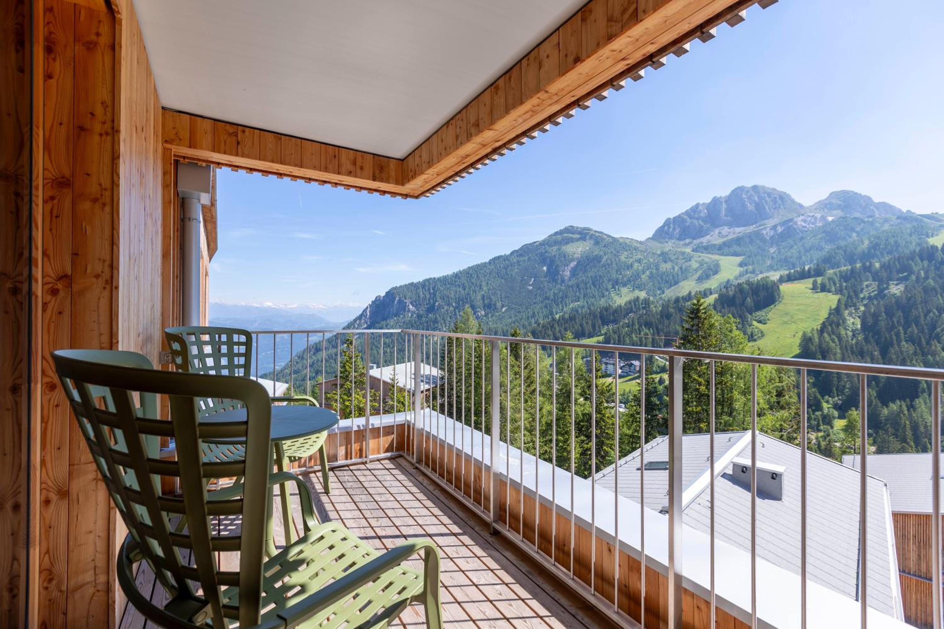 Superior Lodge with 3 bedrooms and sauna photo 3