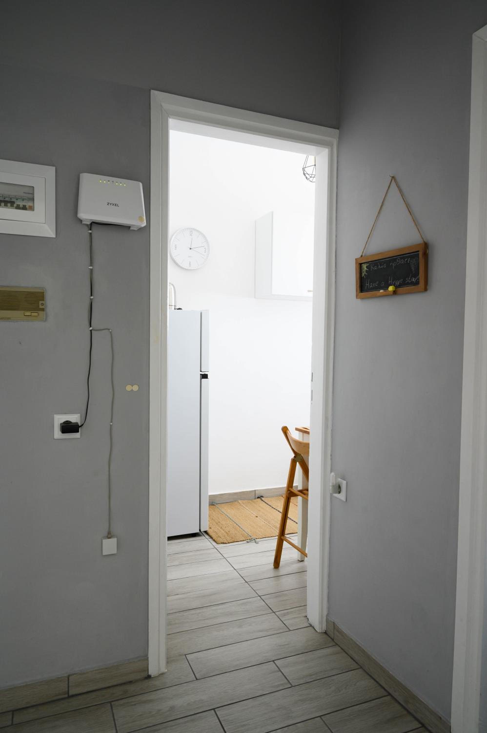 Apartment with Terrace - Photo 23