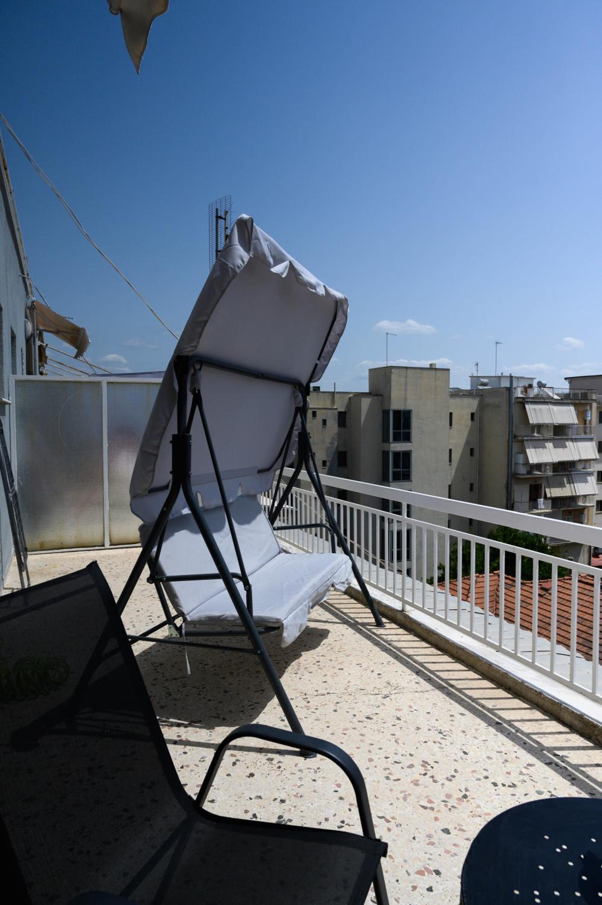 Apartment with Terrace - Photo 27
