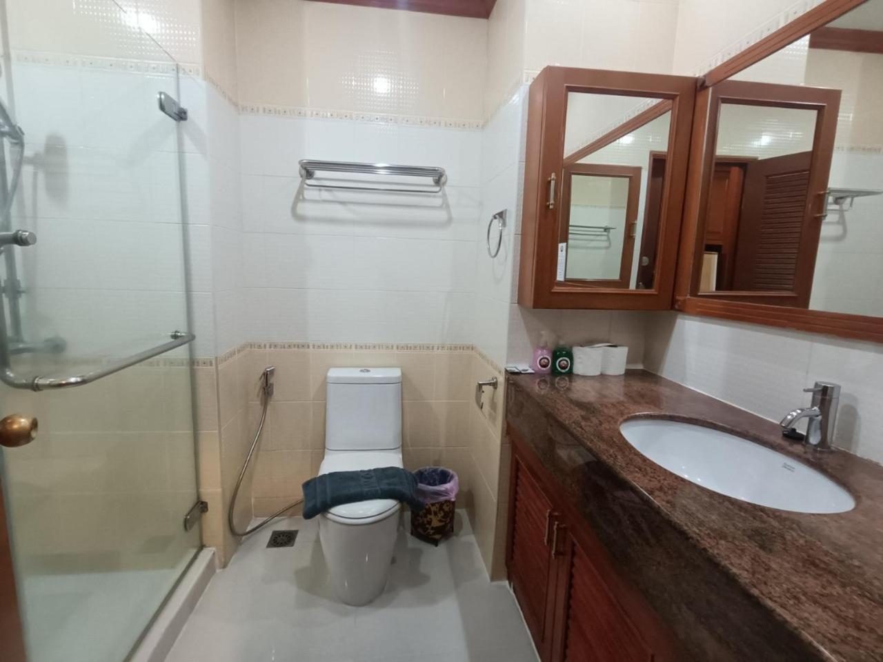 King Room with Sea View - Photo 10