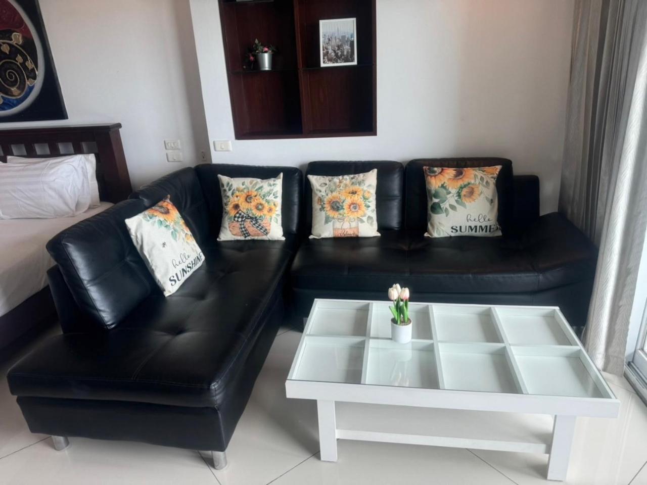 King Room with Sea View - Photo 3