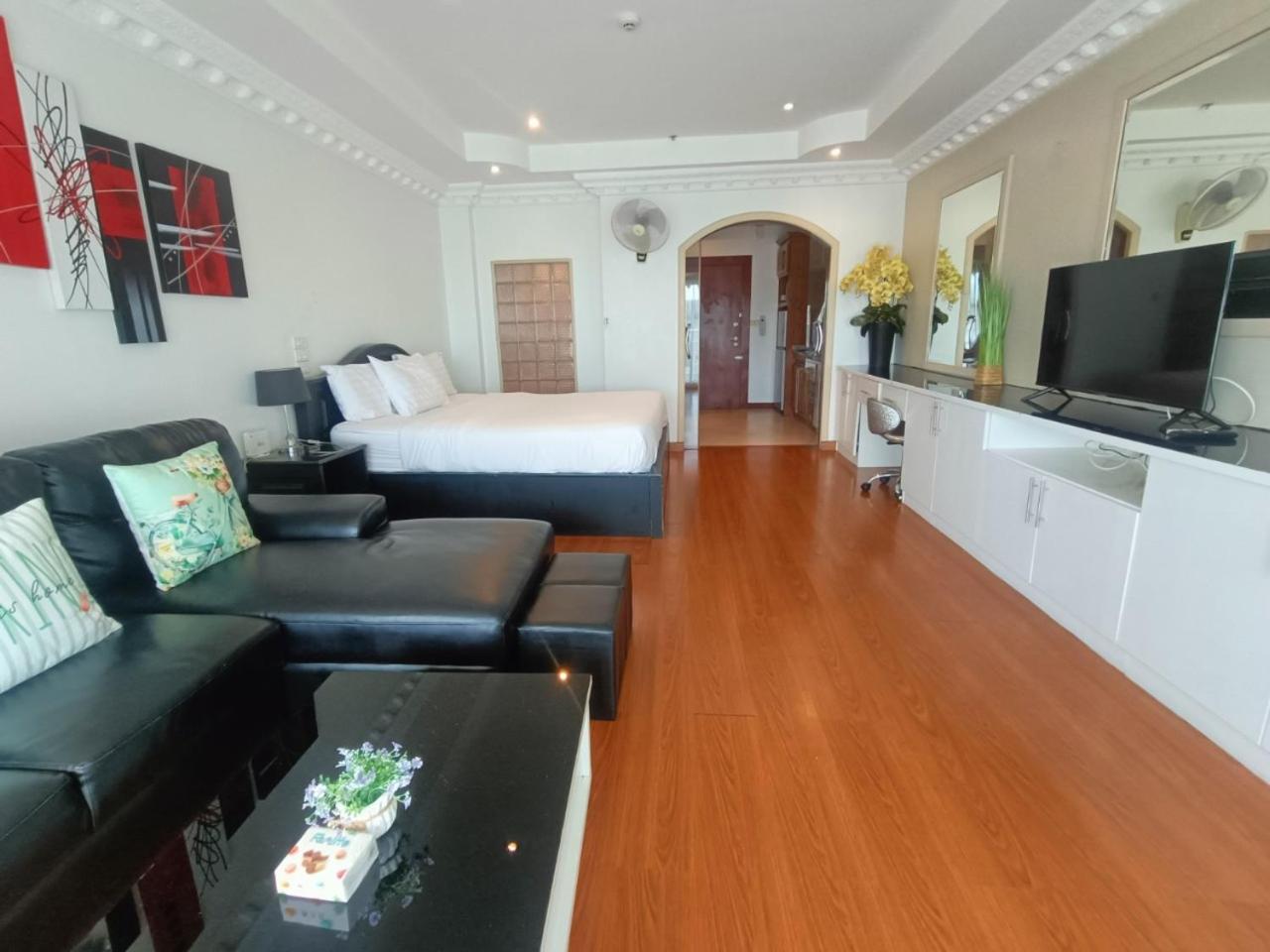 King Room with Sea View - Photo 2