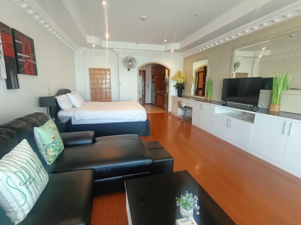King Room with Sea View - Photo 56